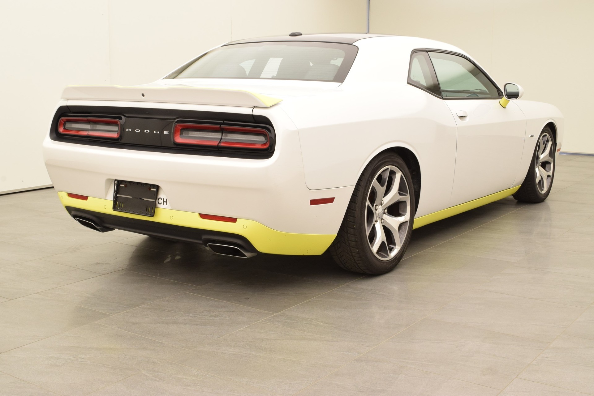 DODGE Challenger R/T 5.7-image-4