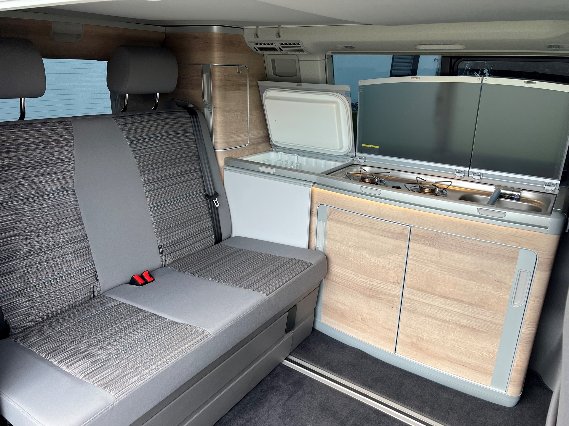 VW T6.1 California 2.0 Bi-TDI Ocean Liberty 4Motion-image-7