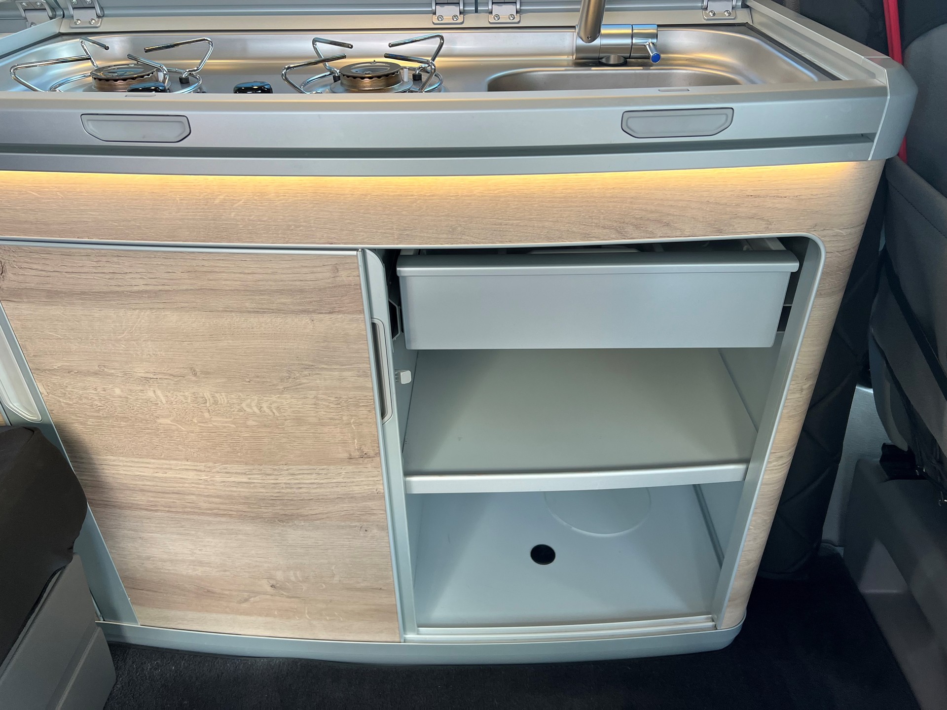 VW T6.1 California 2.0 Bi-TDI Ocean Liberty 4Motion-image-9
