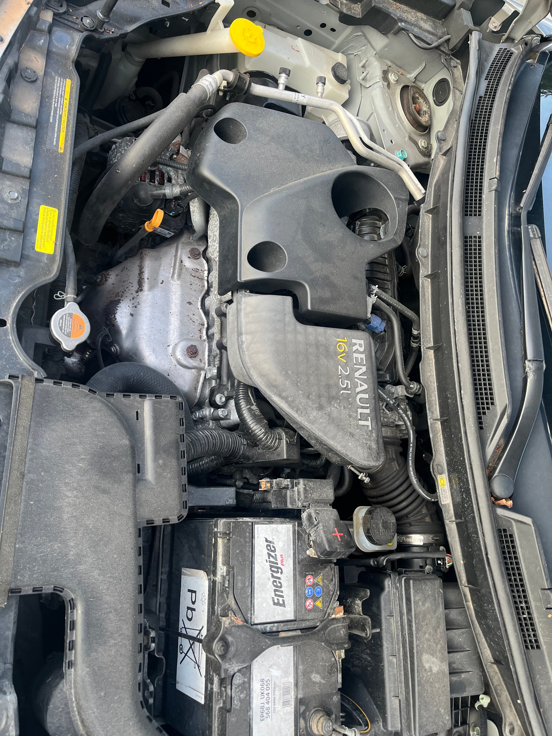 RENAULT Koleos 2.5 Dynamique 4x4-image-15