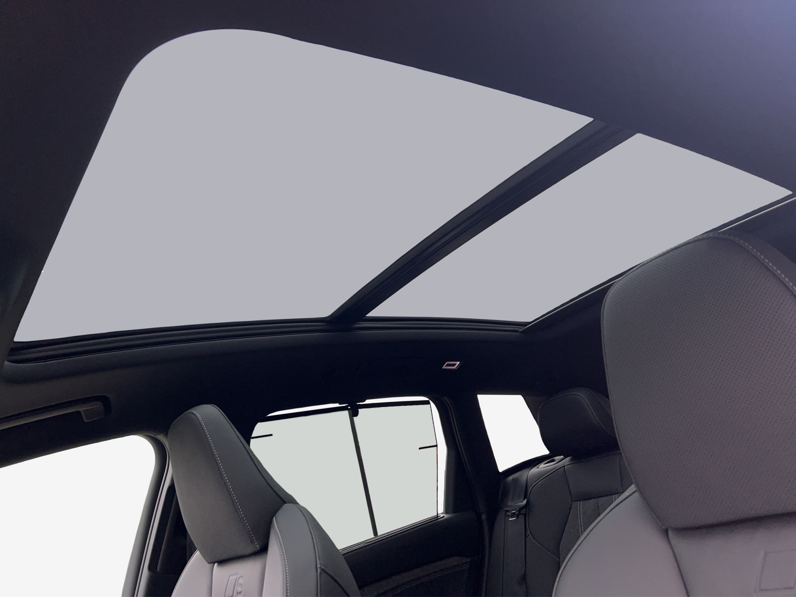 AUDI Q6 e-tron quattro-image-15