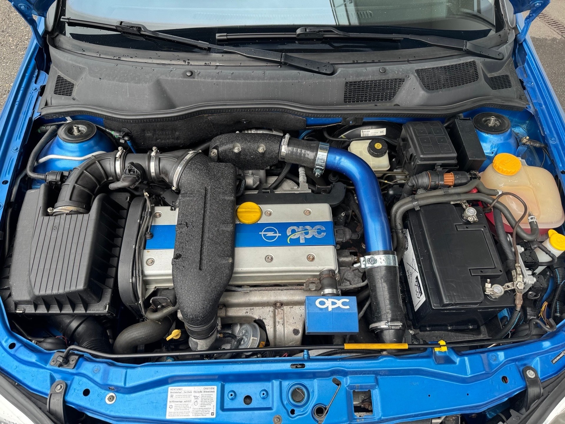 OPEL Astra 2.0i 16V Turbo OPC-image-9