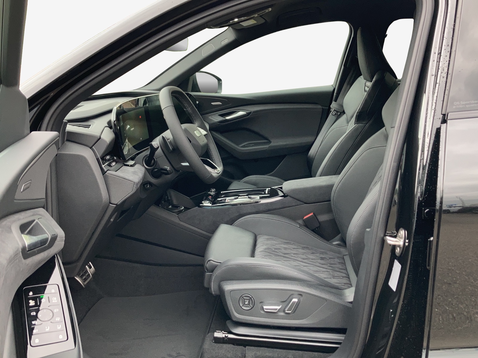 AUDI Q6 Sportback e-tron quattro-image-7