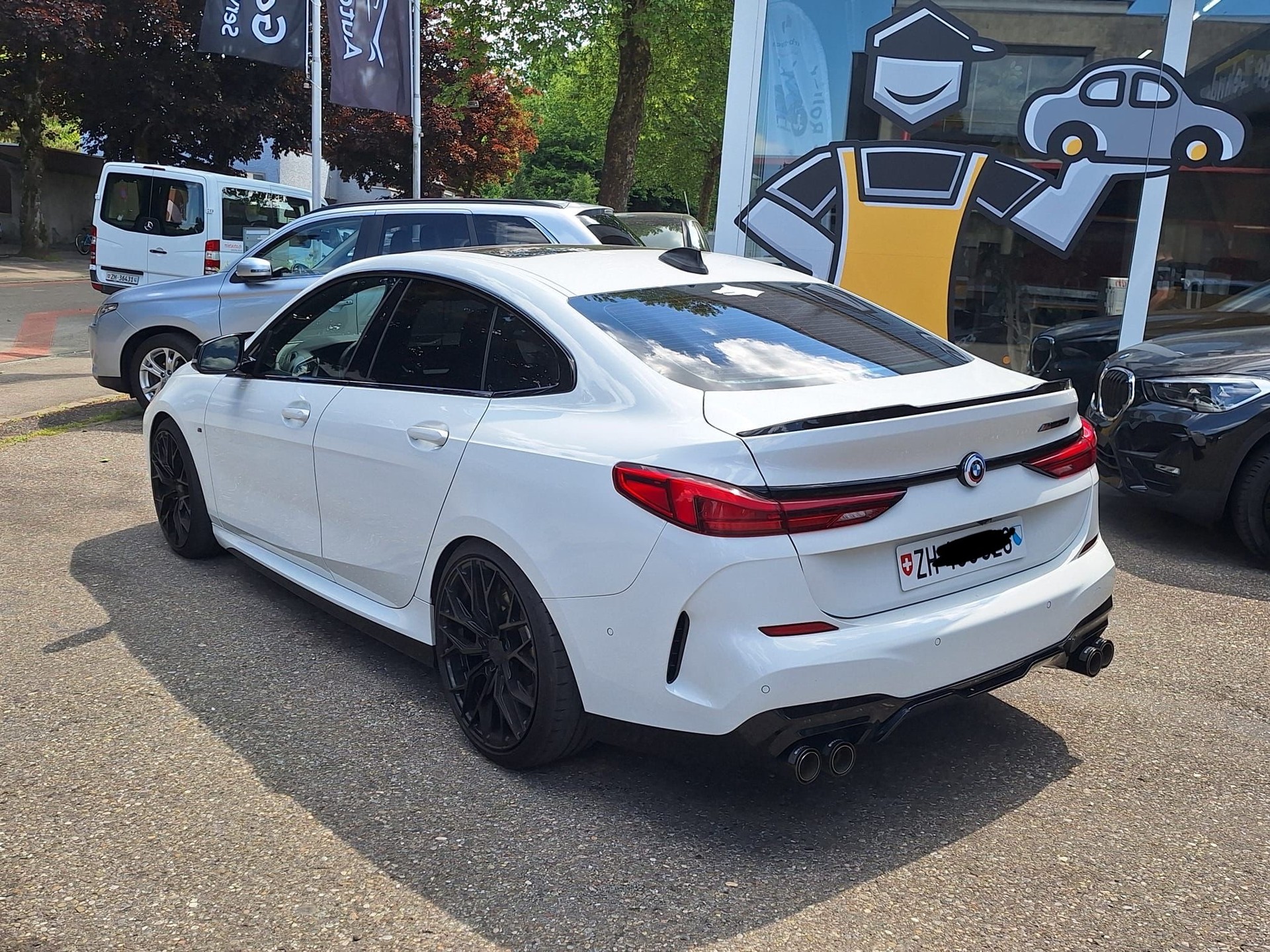 BMW M235i Gran Coupé xDrive Pure M Sport Steptronic-image-4
