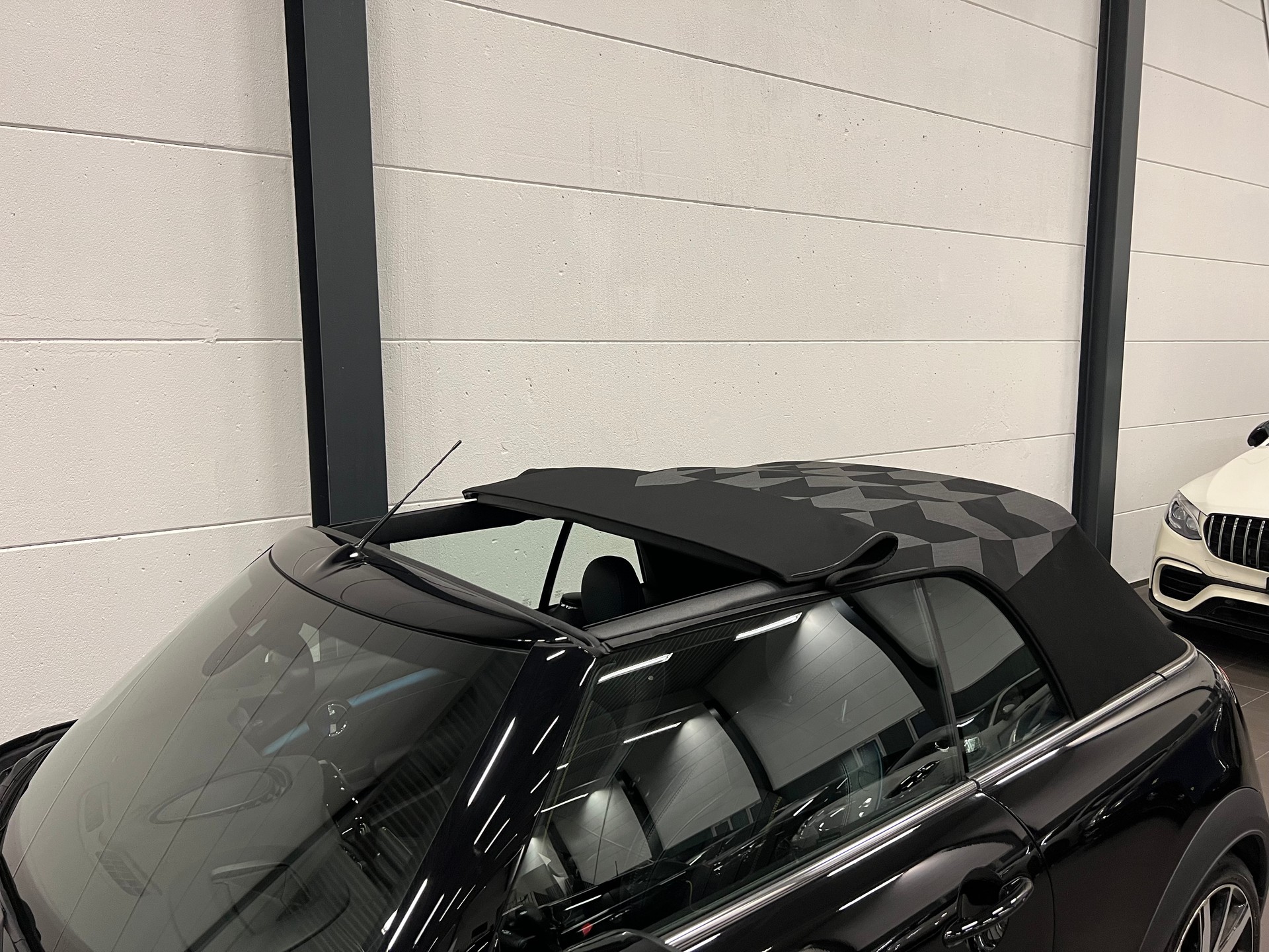MINI Cooper S Cabriolet DKG-image-18