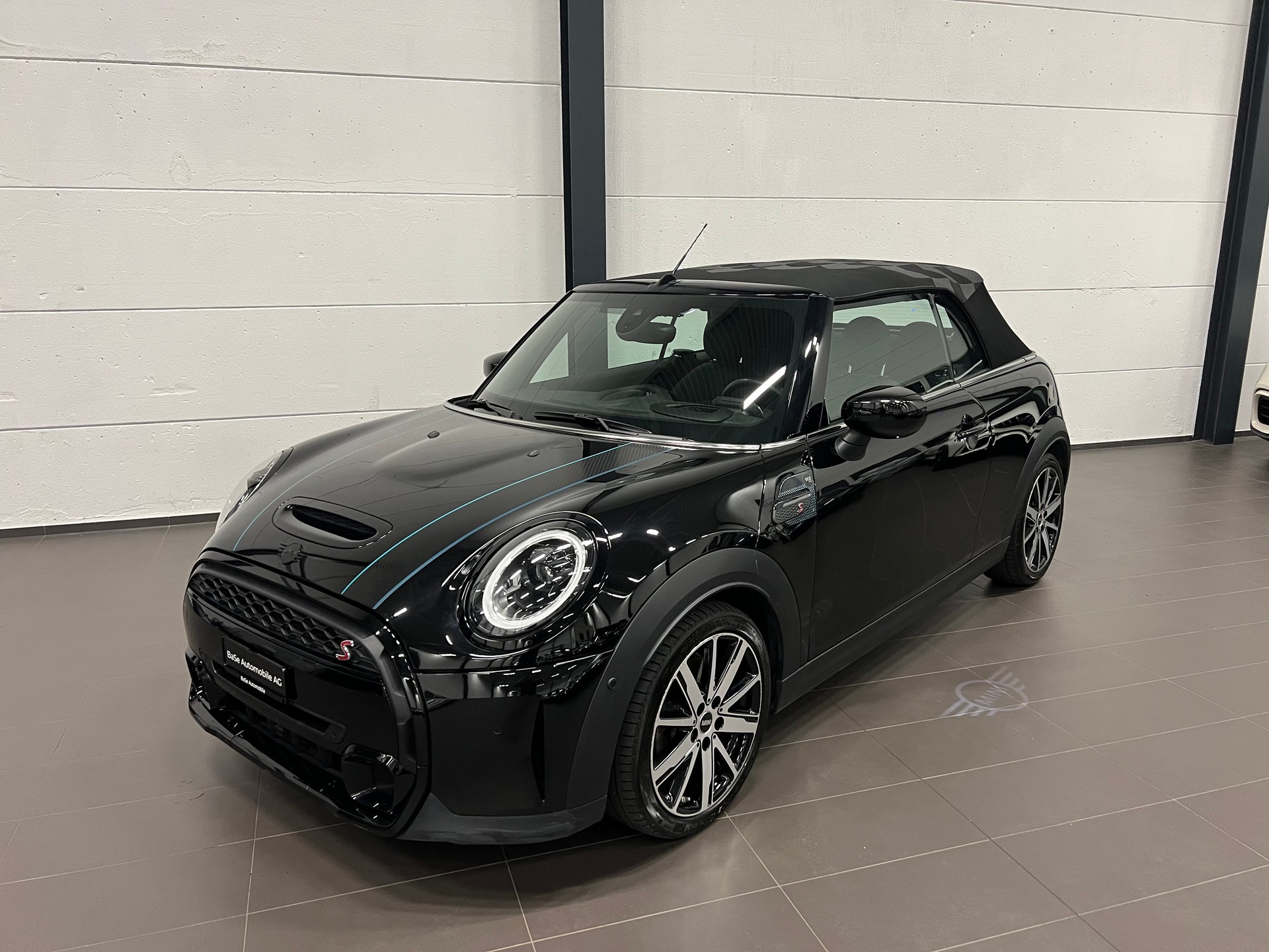 MINI Cooper S Cabriolet DKG-image-2