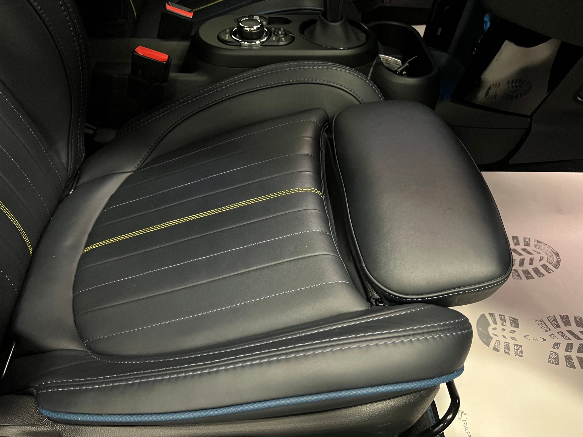 MINI Cooper S Cabriolet DKG-image-23