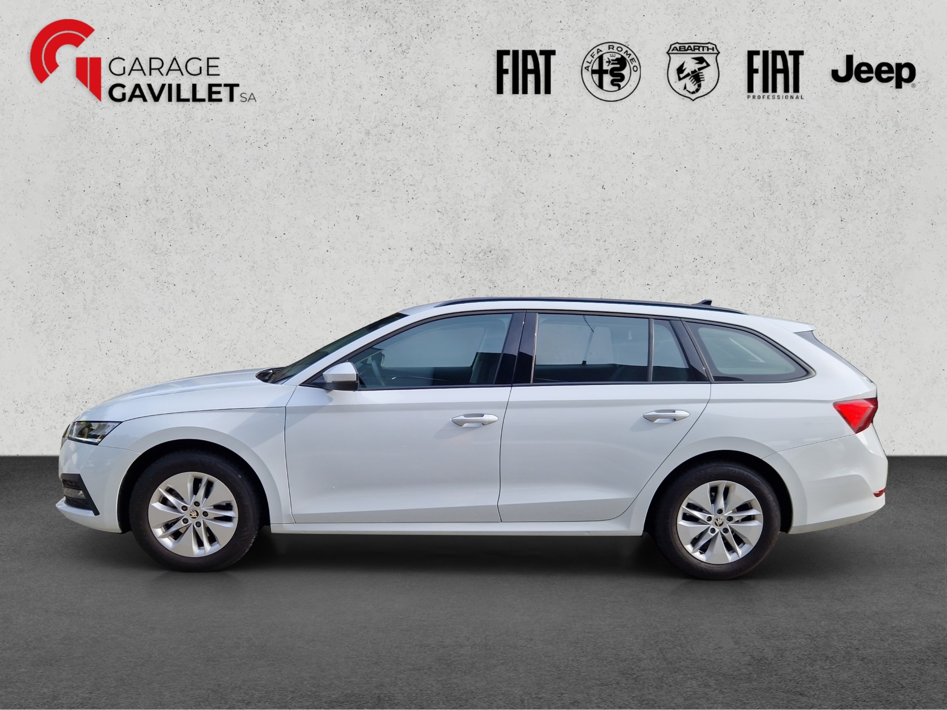 SKODA Octavia Combi 1.5 TSI mHEV Ambition DSG-image-2