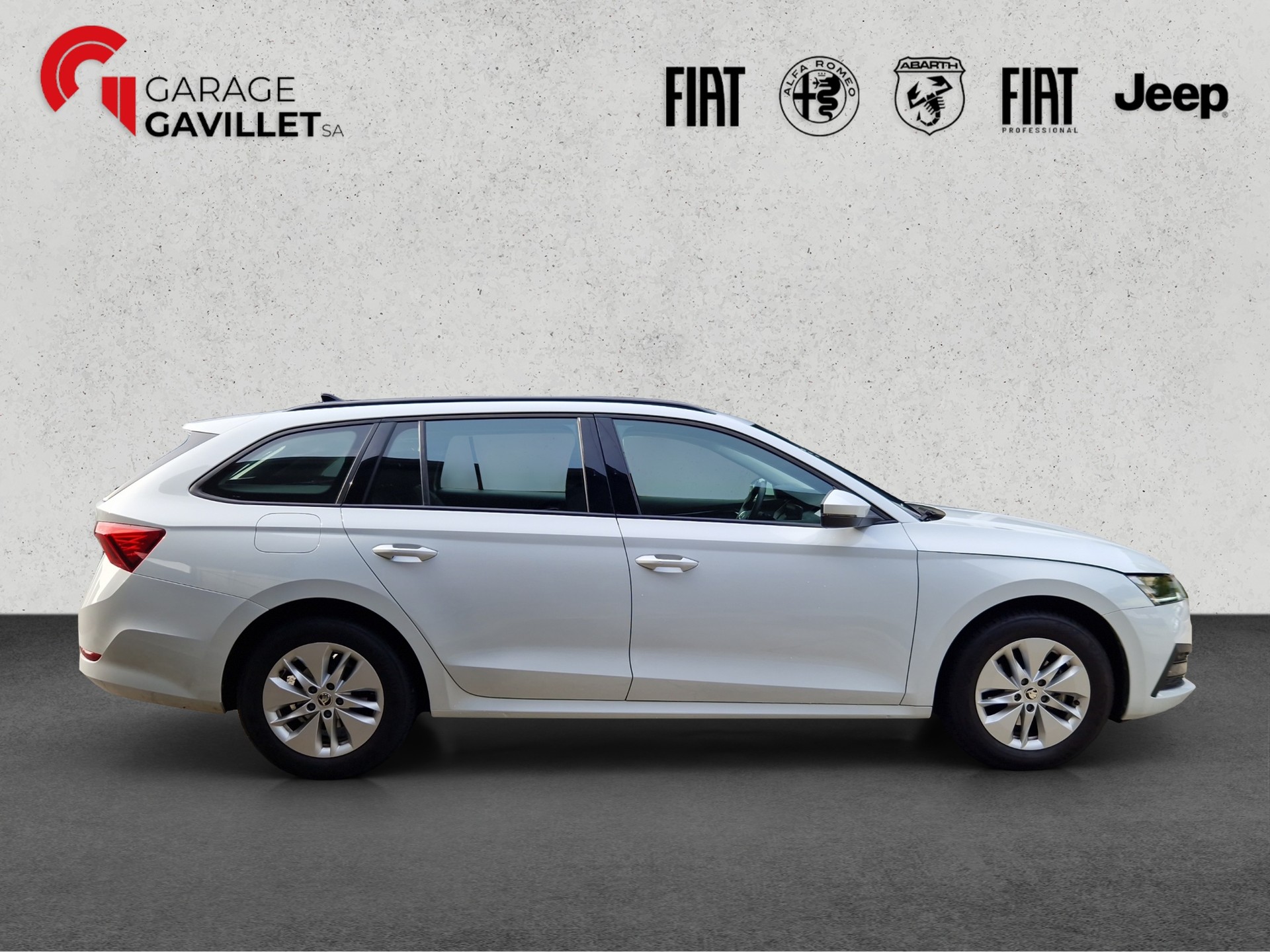 SKODA Octavia Combi 1.5 TSI mHEV Ambition DSG-image-6