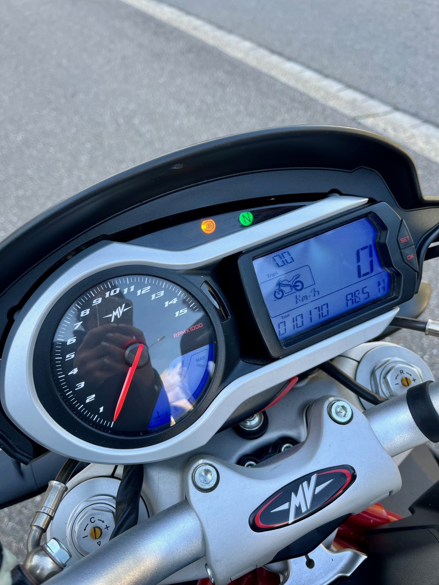 MV AGUSTA B4 Brutale 1090 ABS-image-4