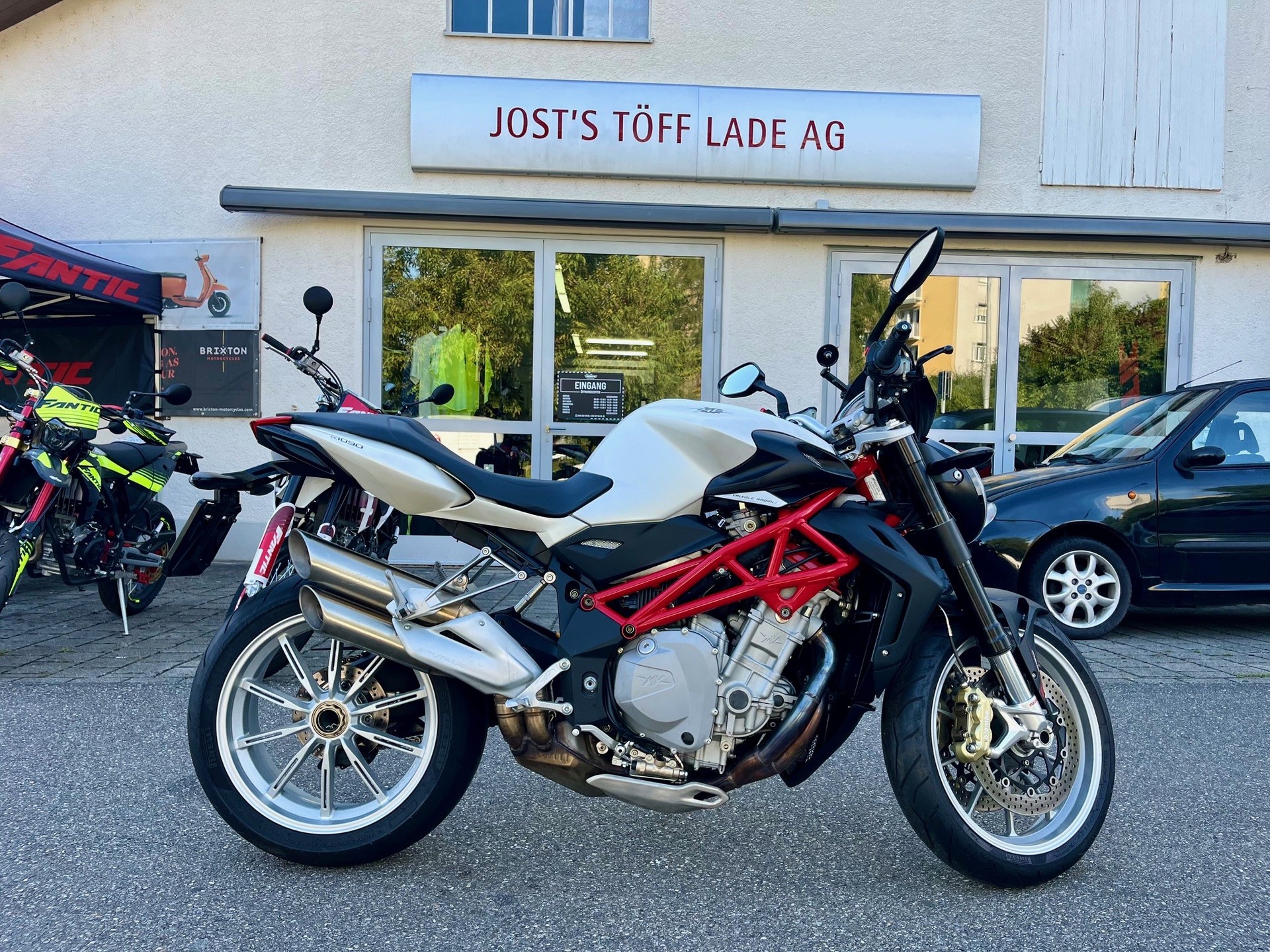 MV AGUSTA B4 Brutale 1090 ABS