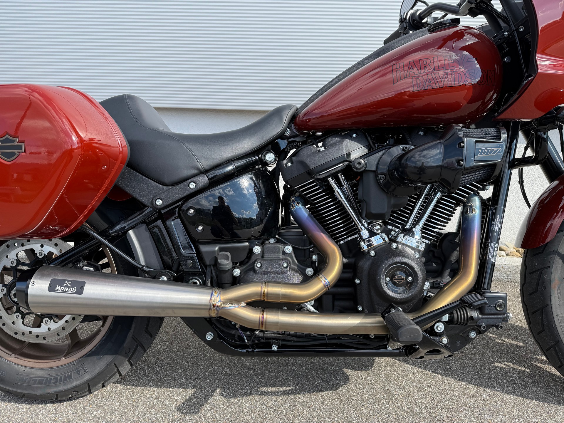 HARLEY-DAVIDSON FXLRST Low Rider ST 117 *MPRDS*-showroom-element-3