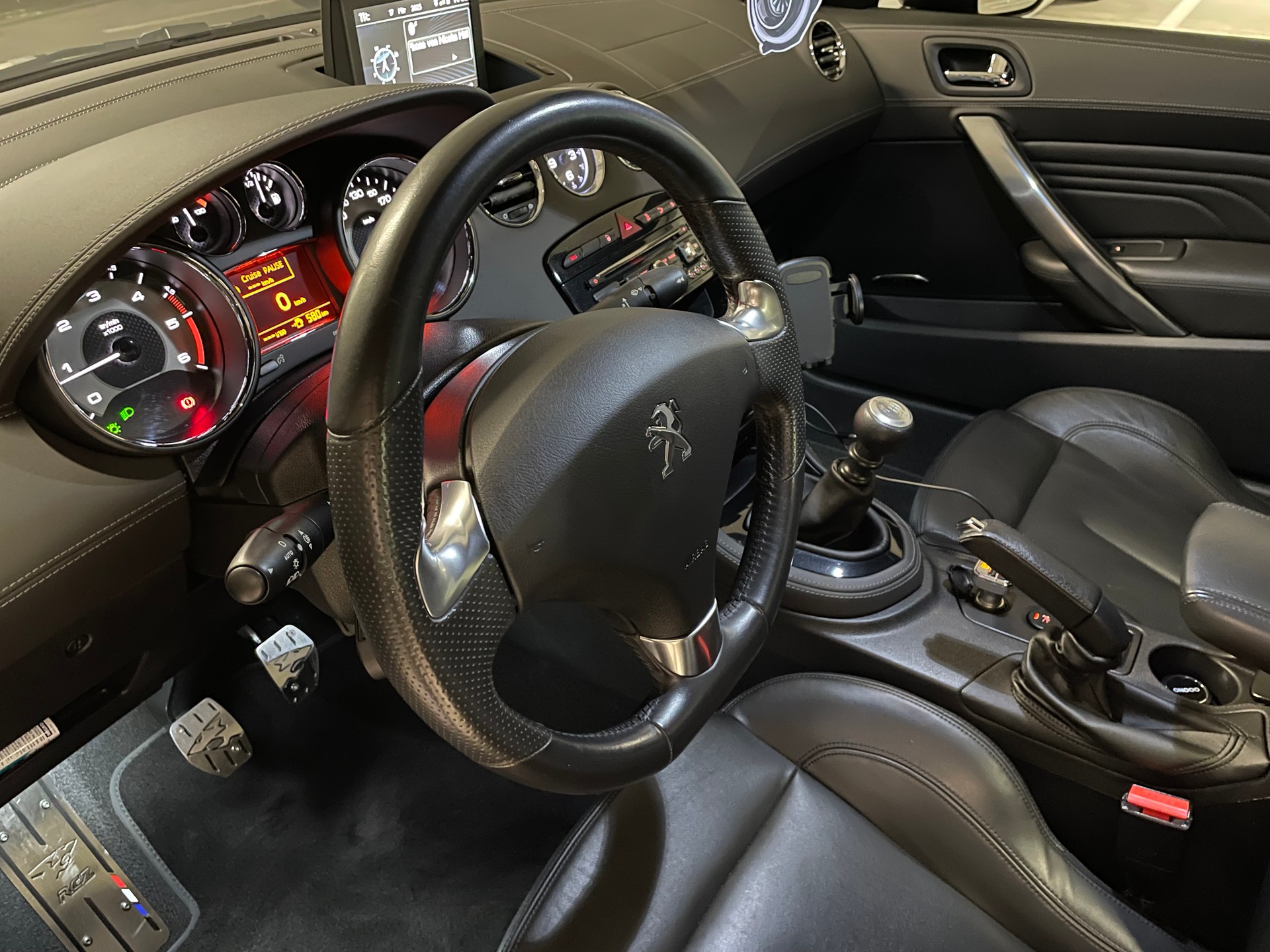 VOLVO V60-image-9