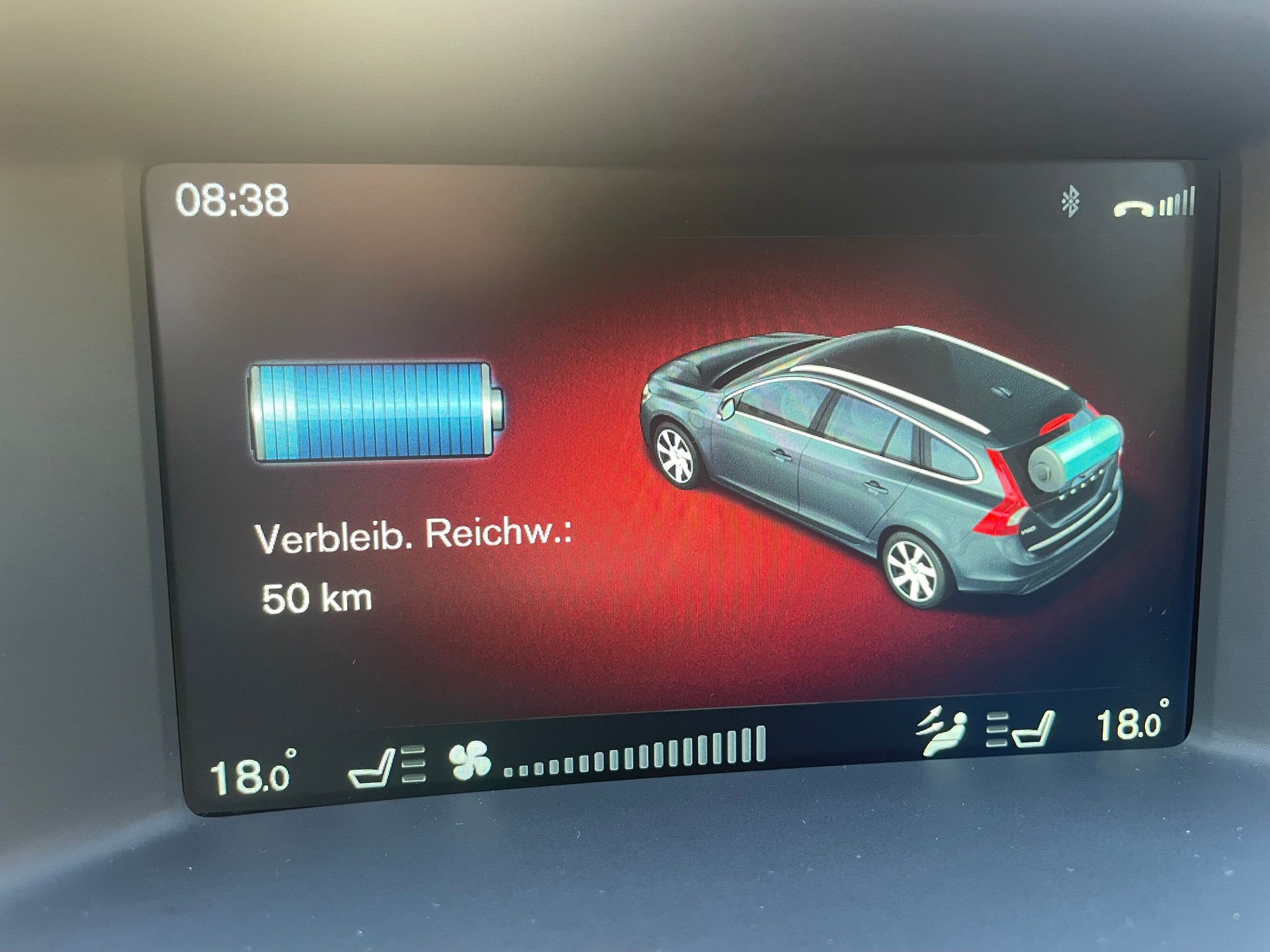 VOLVO 2.4 D6 Summum Pl.Hyb.-image-9