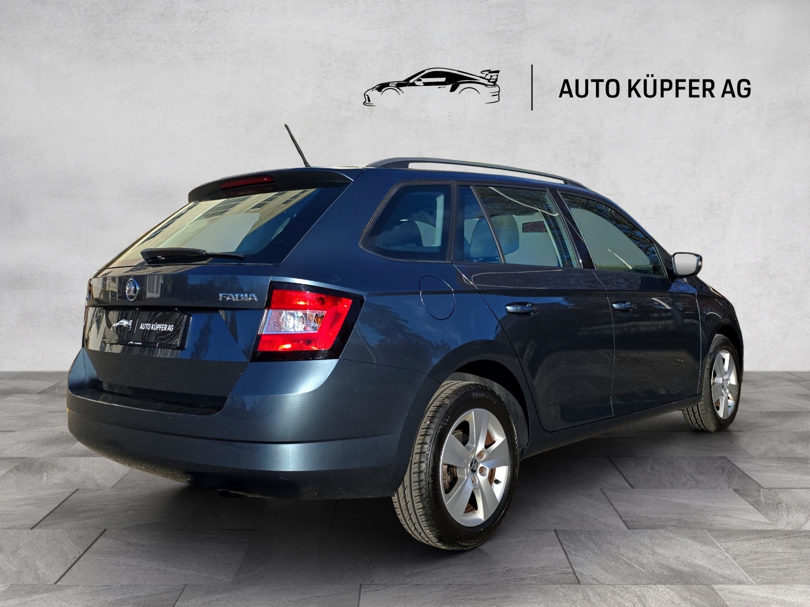 SKODA Fabia 1.0 TSI Swiss Line 25-image-3