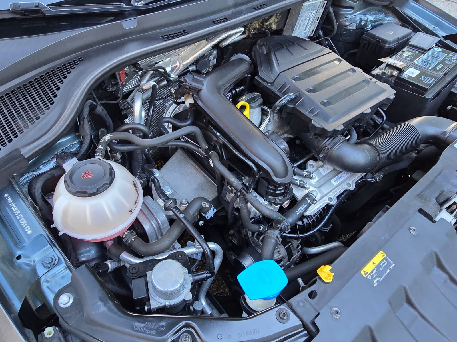 SKODA Fabia 1.0 TSI Swiss Line 25-image-18