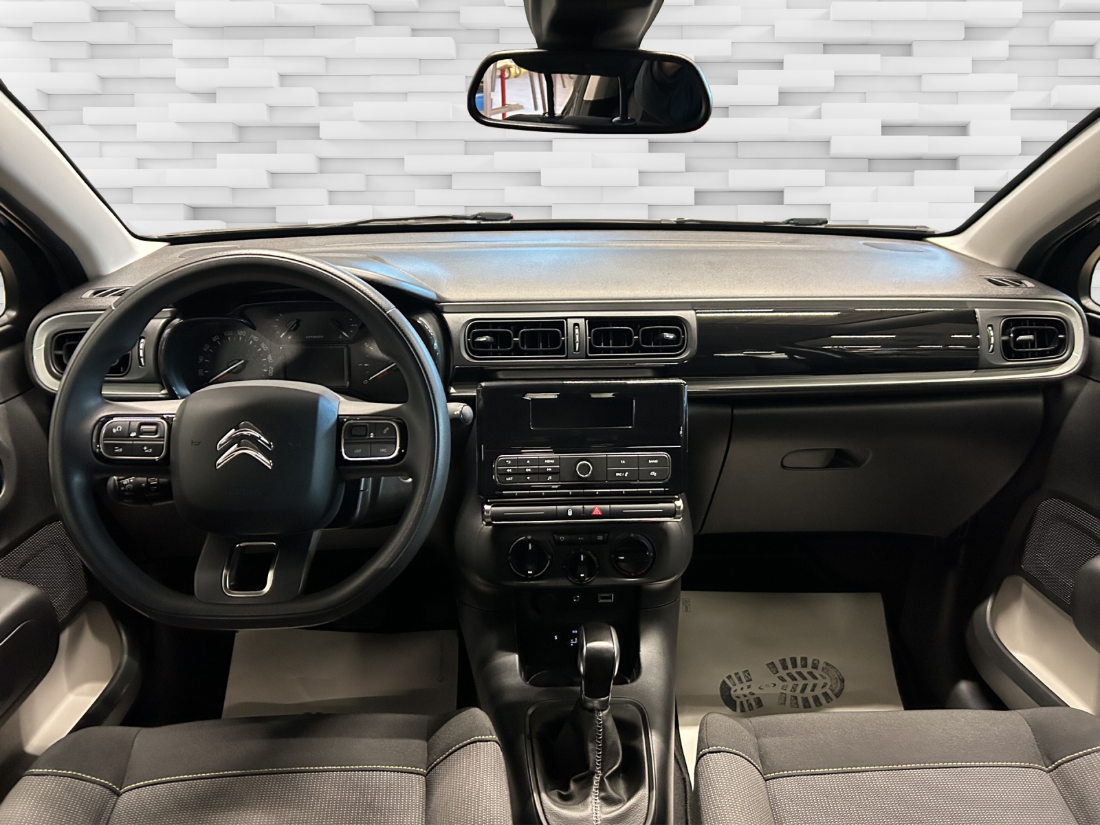 CITROEN C3 1.2i PureTech Feel EAT-image-10