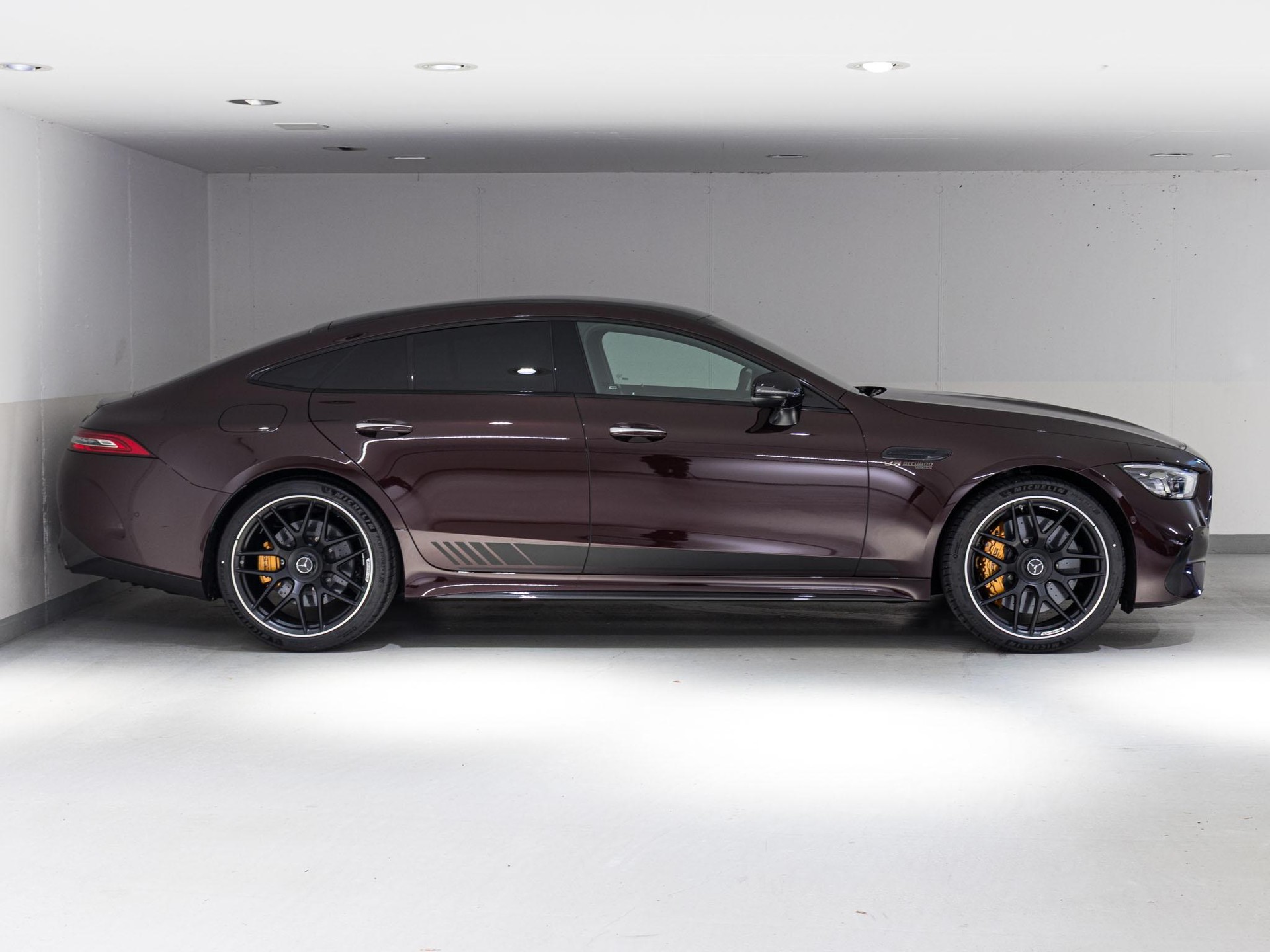 MERCEDES-BENZ AMG GT 63 S 4MATIC+-image-1