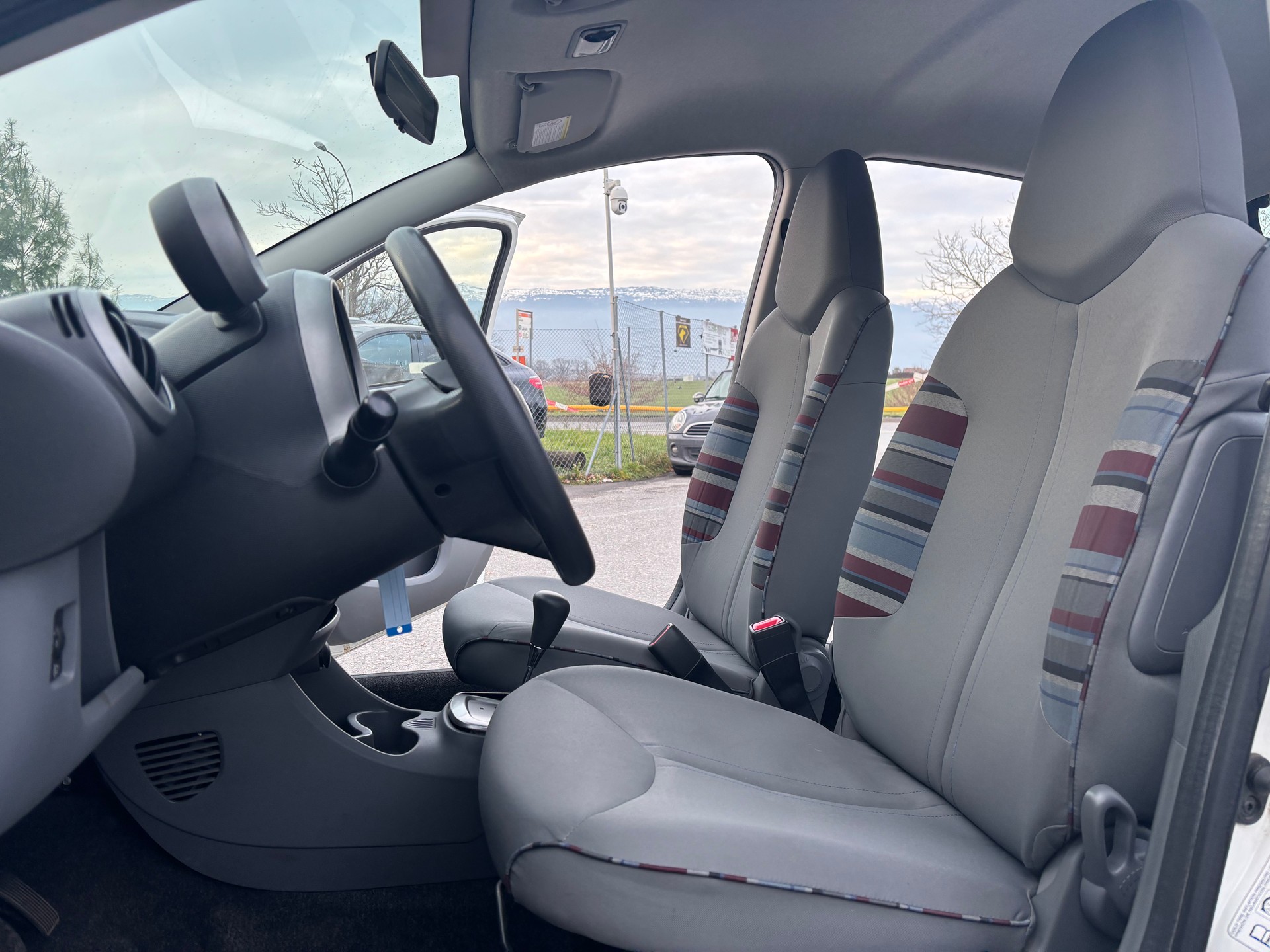 CITROEN C1 1.0i Séduction EGS AUTOMATIQUE-image-9
