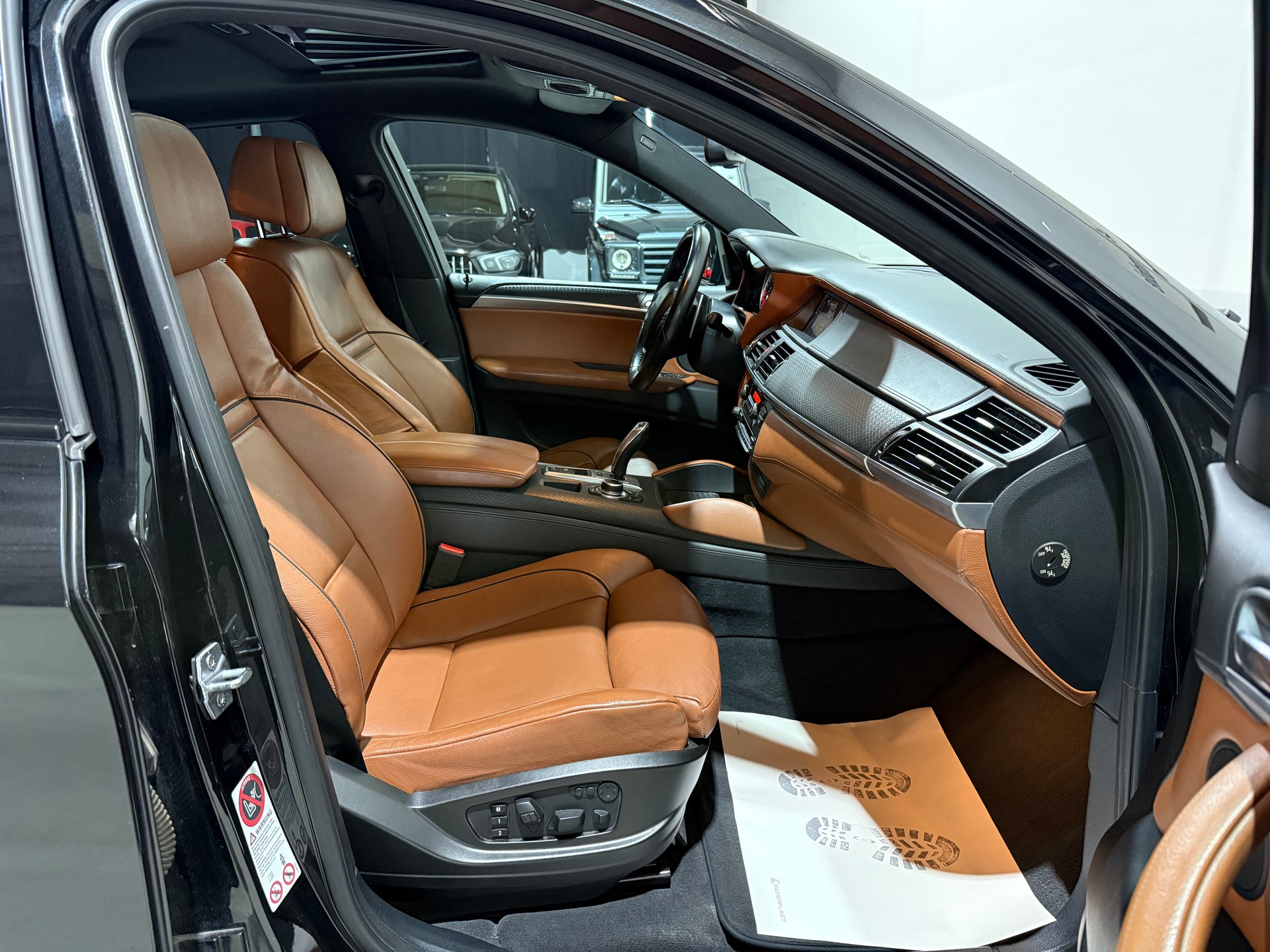 BMW X6 M Steptronic-image-12