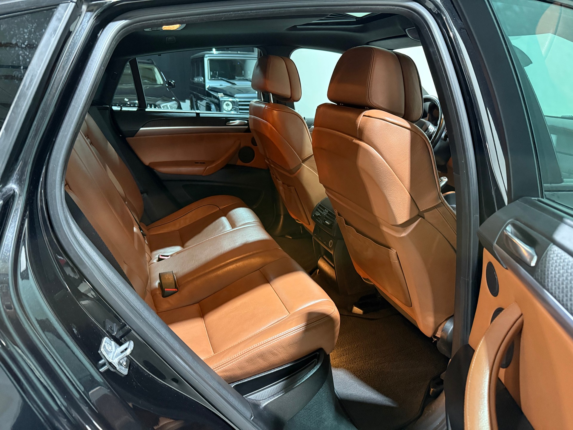 BMW X6 M Steptronic-image-14