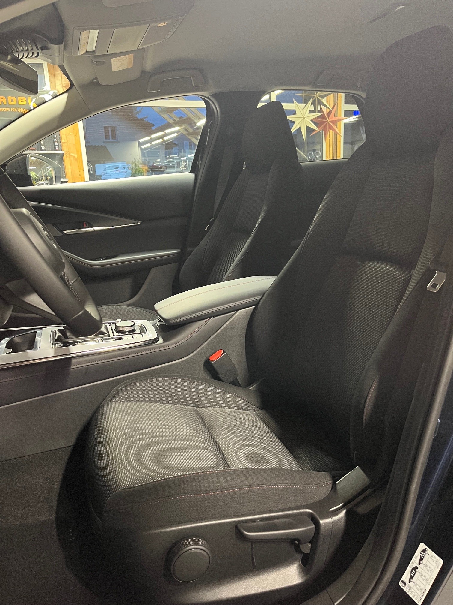 MAZDA CX-30 SKYACTIV-X 186 M Hybrid Homura FWD AT-image-8