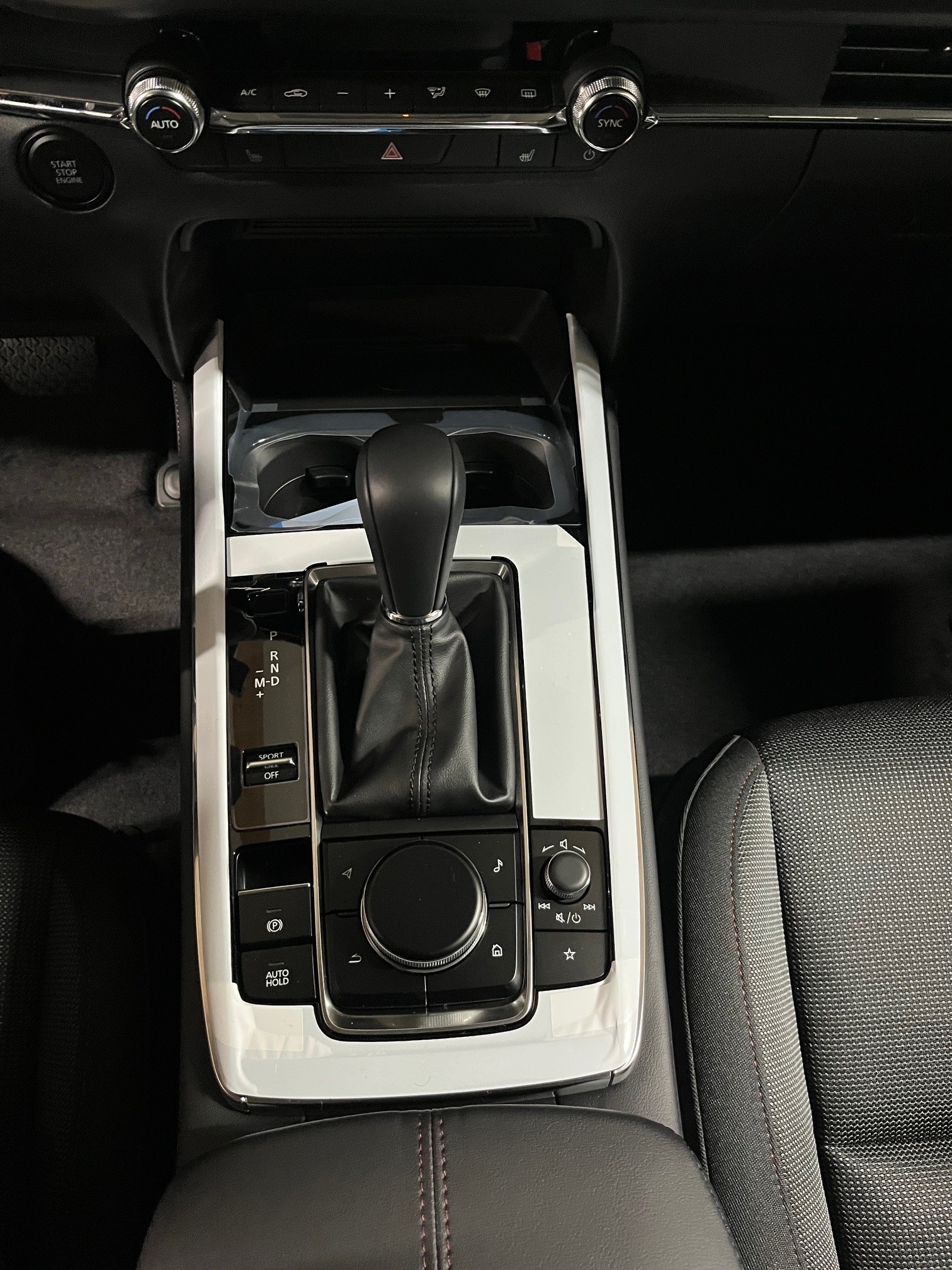 MAZDA CX-30 SKYACTIV-X 186 M Hybrid Homura FWD AT-image-12