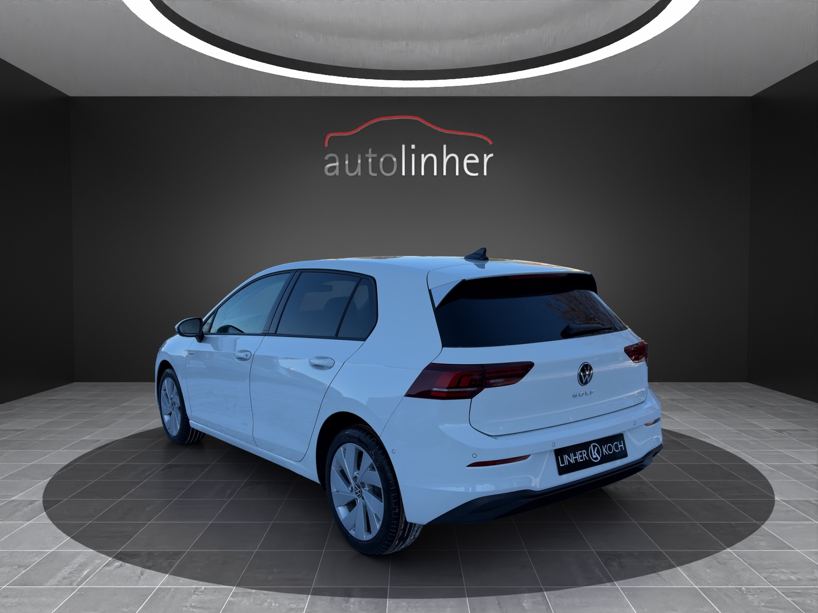 VW Golf 1.5 TSI Basis-image-2