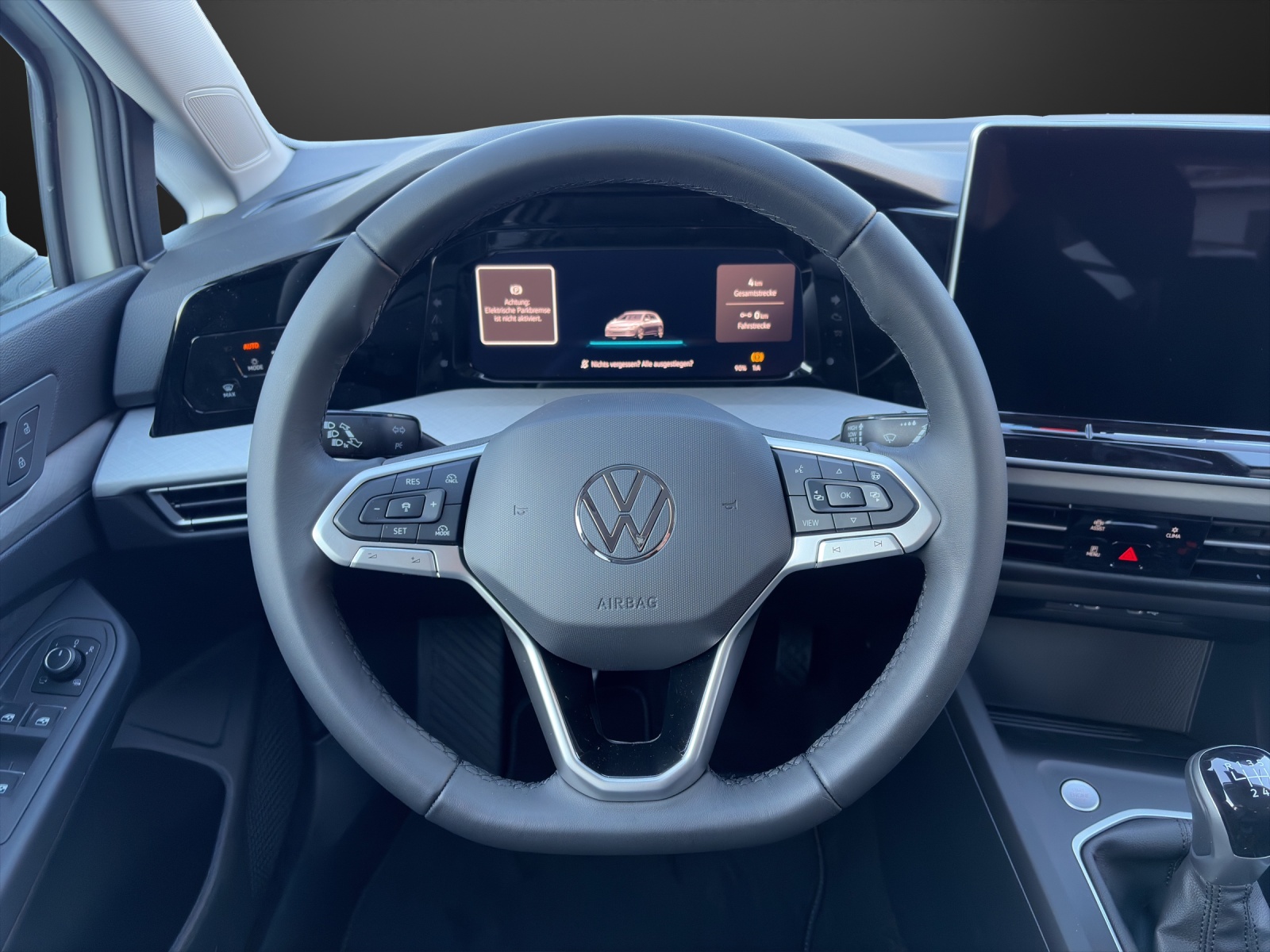 VW Golf 1.5 TSI Basis-image-10