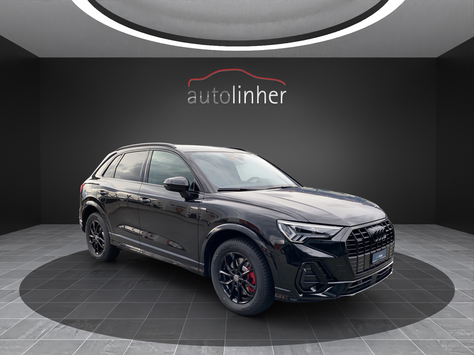 AUDI Q3 45 TFSI S line quattro S-tronic-image-5
