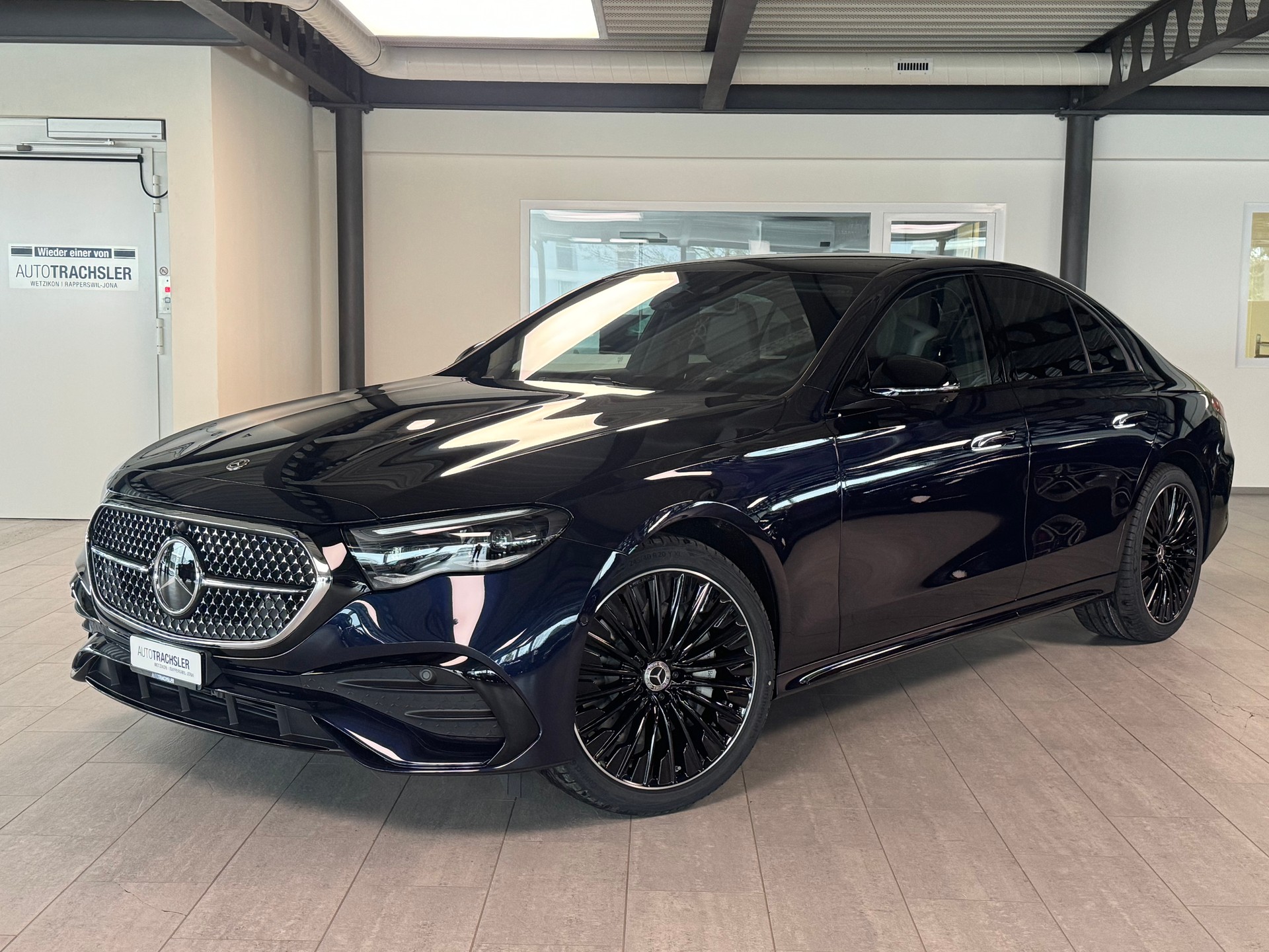 MERCEDES-BENZ E 220 d 4Matic 9G-Tronic-image-0