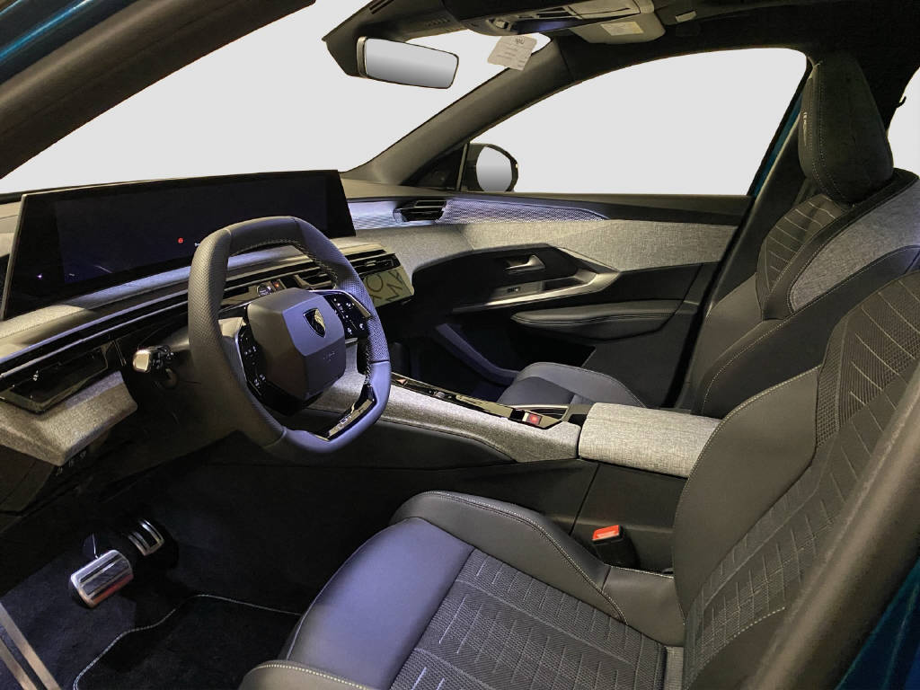 PEUGEOT 3008 1.6 PHEV GT-image-7