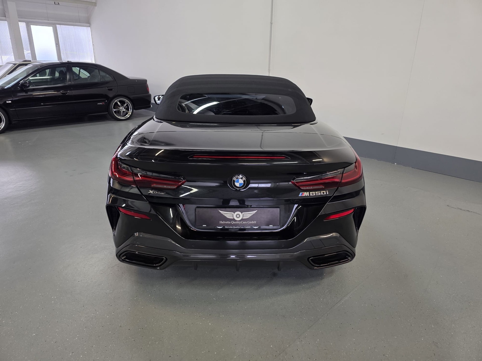 BMW M850i xDrive Steptronic-image-24