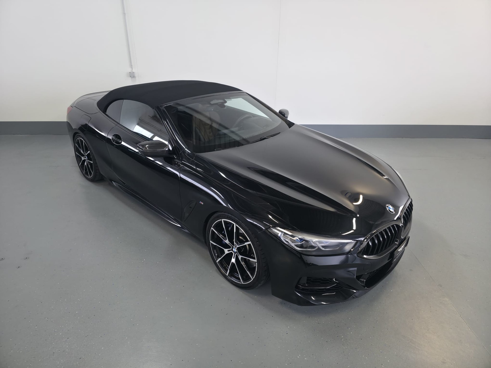 BMW M850i xDrive Steptronic-image-14