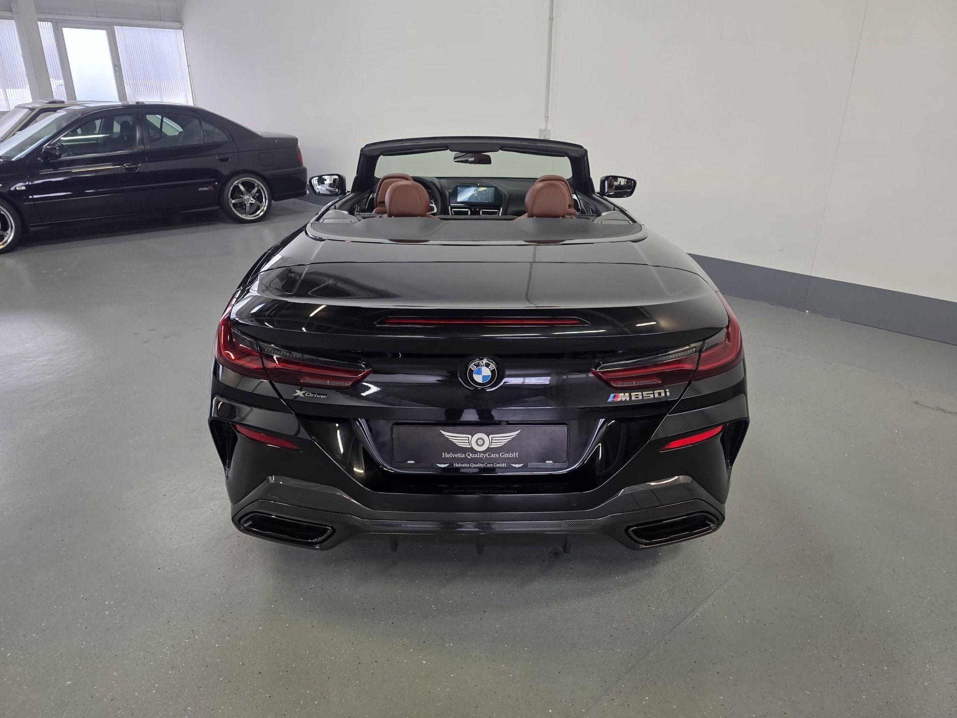 BMW M850i xDrive Steptronic-image-13