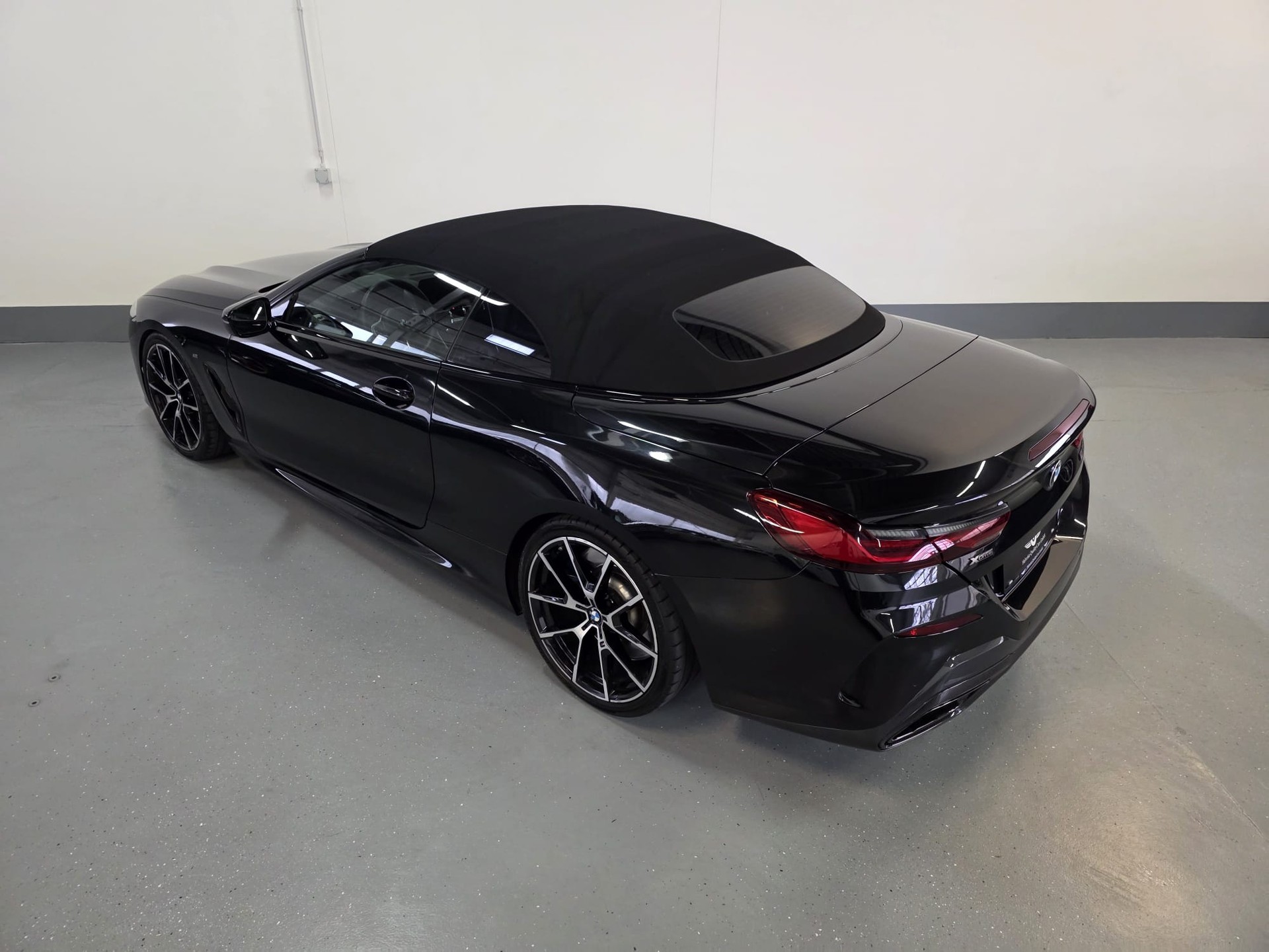BMW M850i xDrive Steptronic-image-20