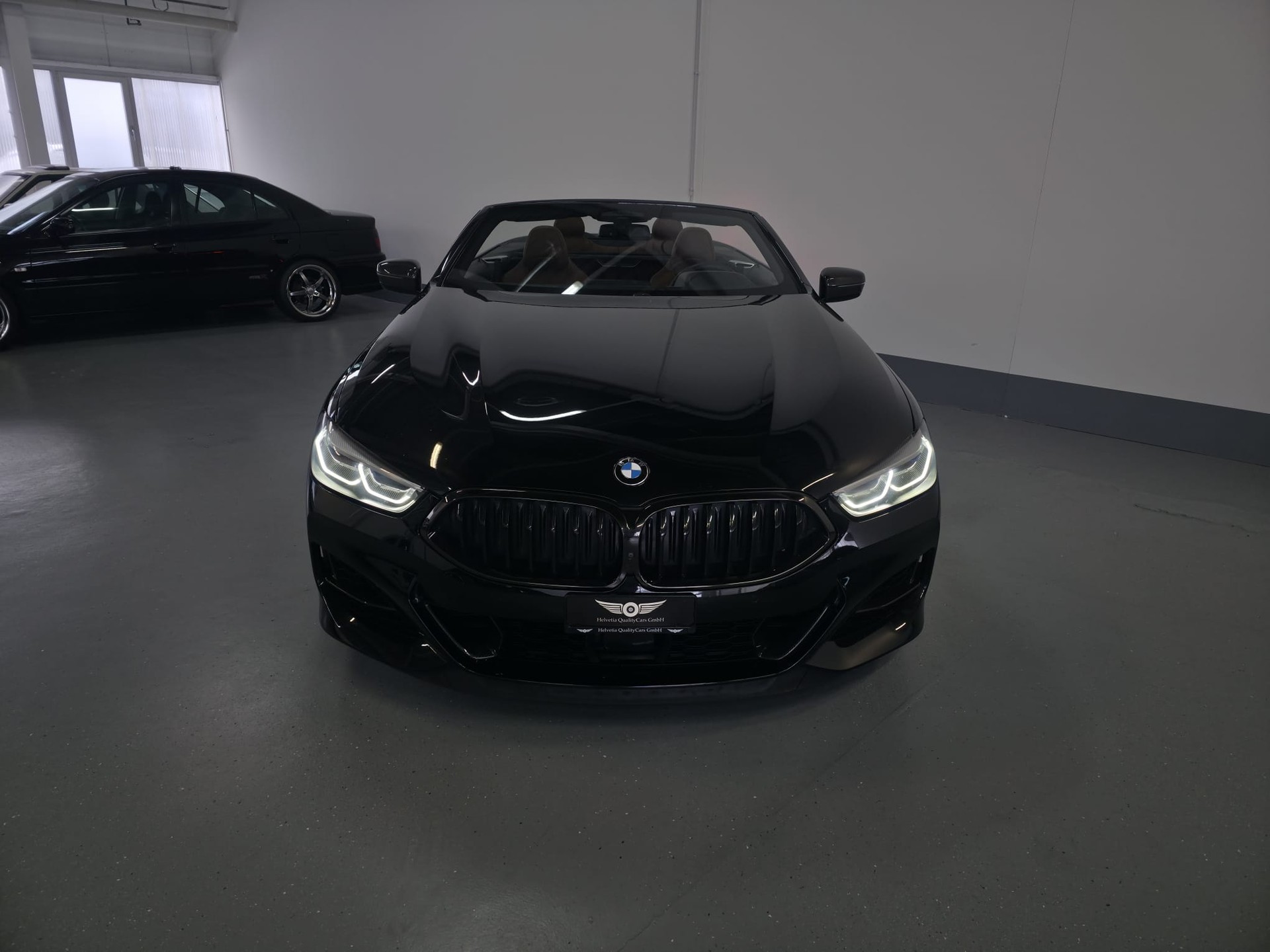 BMW M850i xDrive Steptronic-image-4