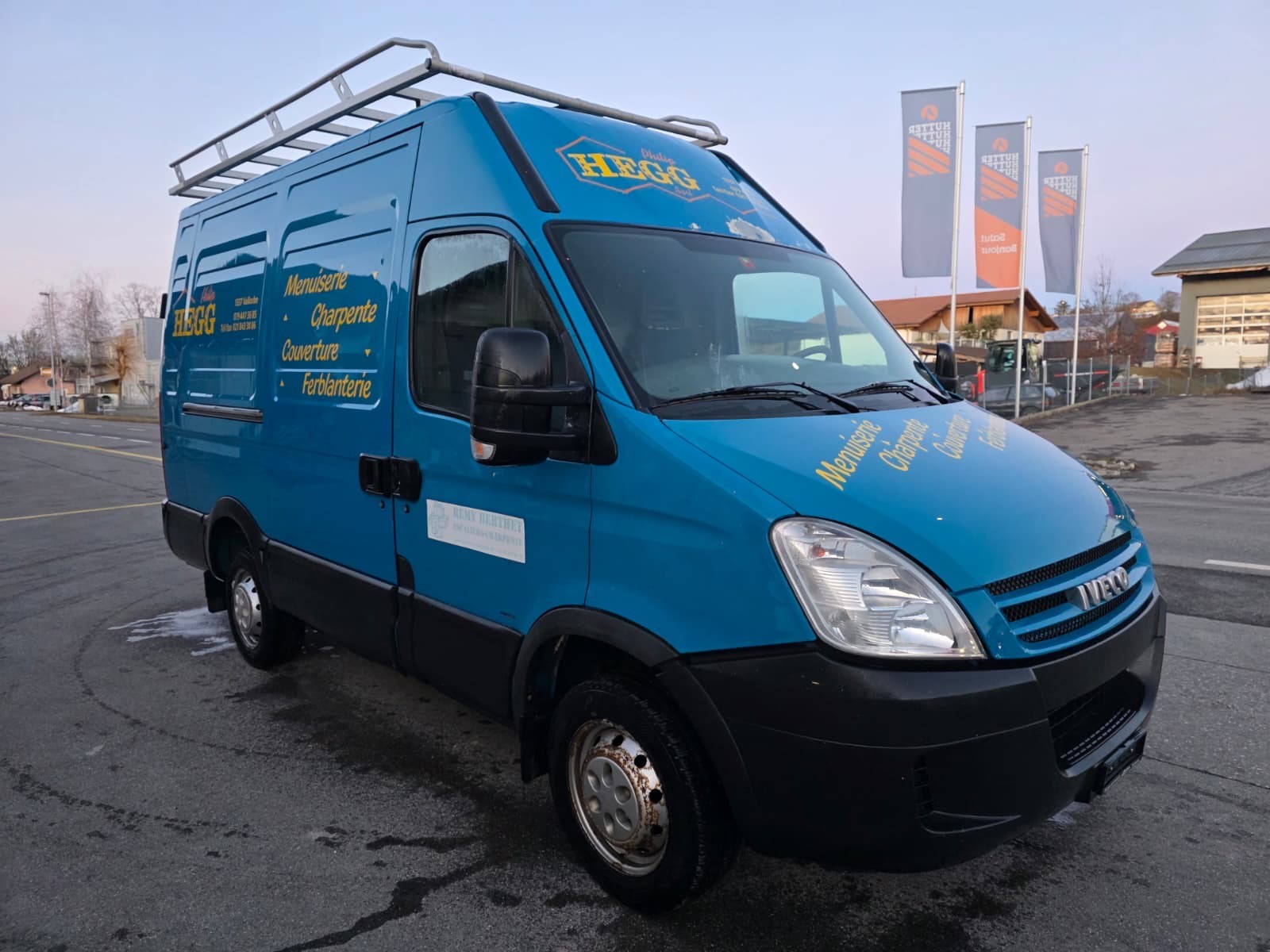 IVECO 29L14V fourgon 10'8m3 - H2 / L1-image-2