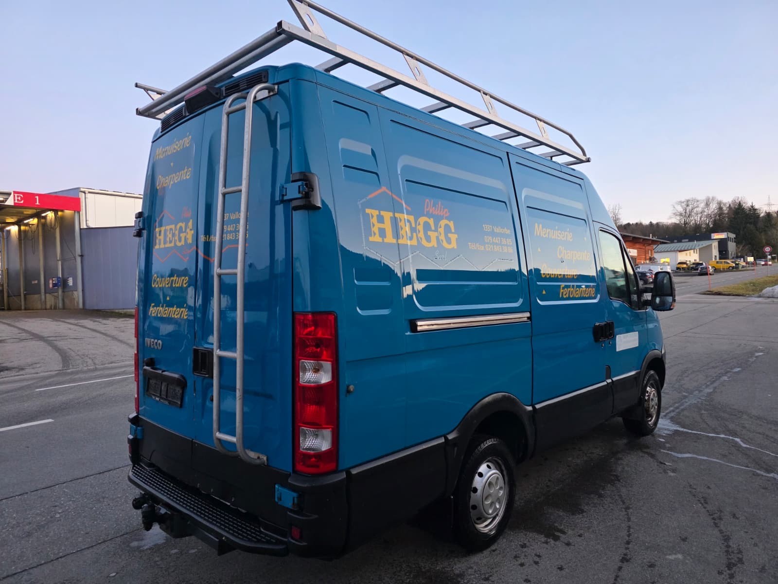 IVECO 29L14V fourgon 10'8m3 - H2 / L1-image-3