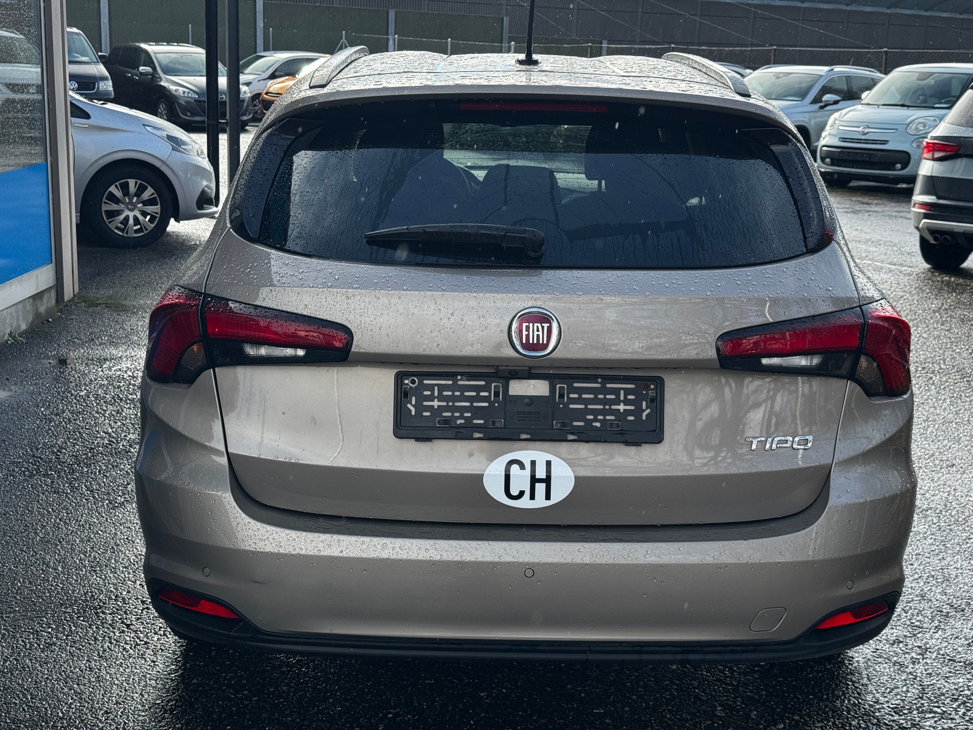 FIAT Tipo 1.6MJ Station Wagon Lounge DCT-image-4