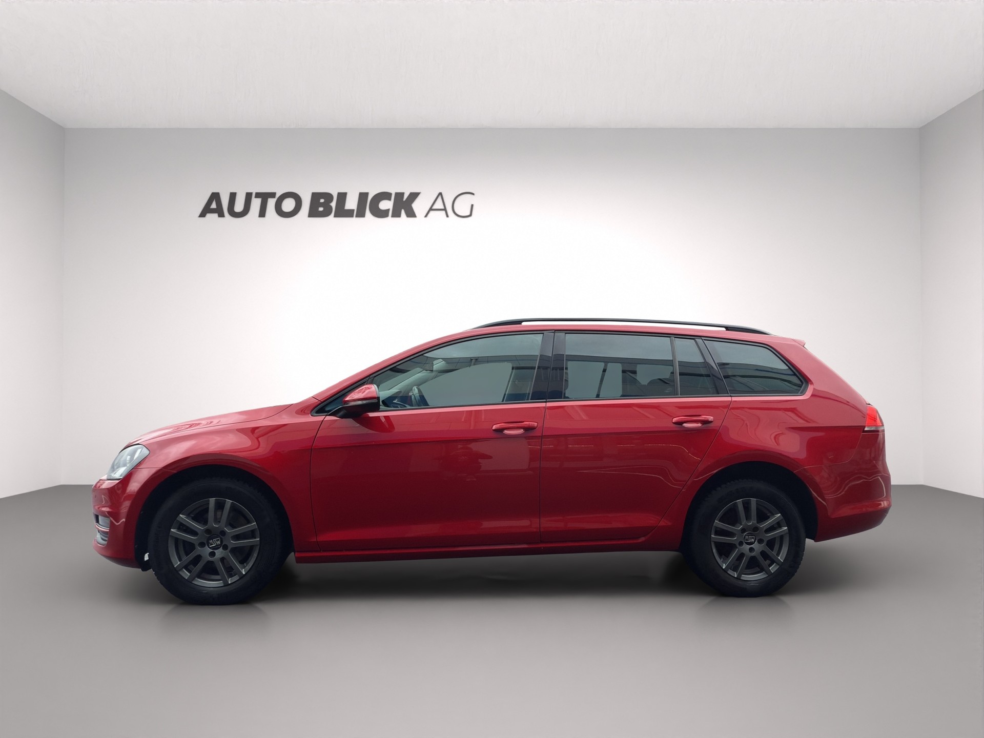 VW Golf Variant 1.4 TGI BlueMotion Comfortline DSG-image-4