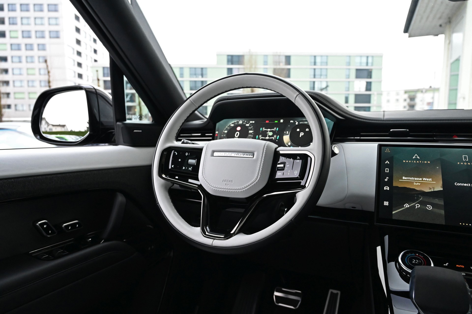 LAND ROVER Range Rover Sport D300 3.0 TD6 MHEV Dynamic SE Automatic Santorini Black-image-11