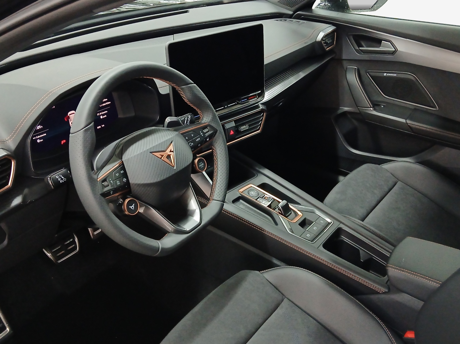 CUPRA Formentor 1.5 e-HYBRID pHEV VZ DSG-image-14