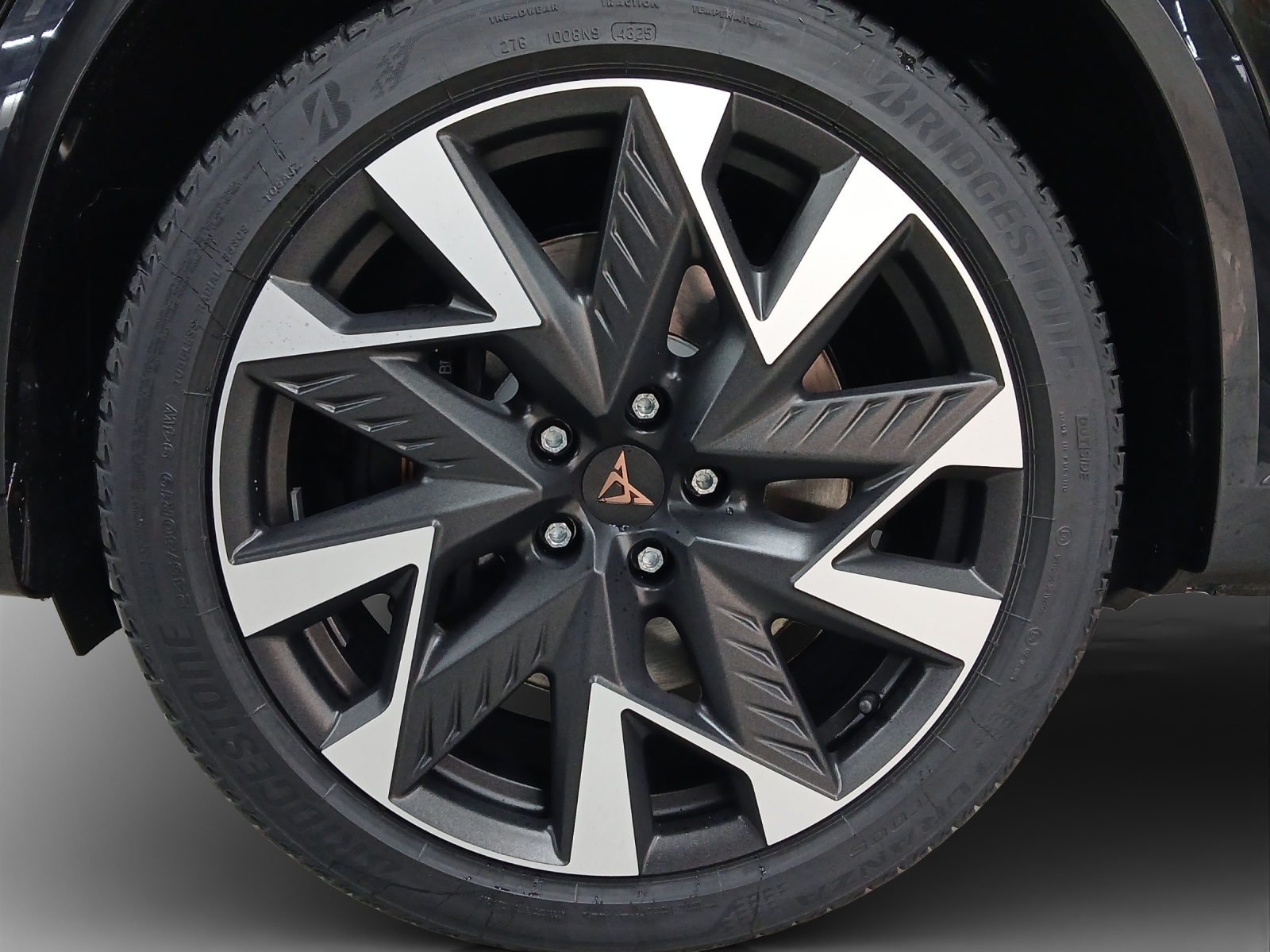 CUPRA Formentor 1.5 e-HYBRID pHEV VZ DSG-image-15