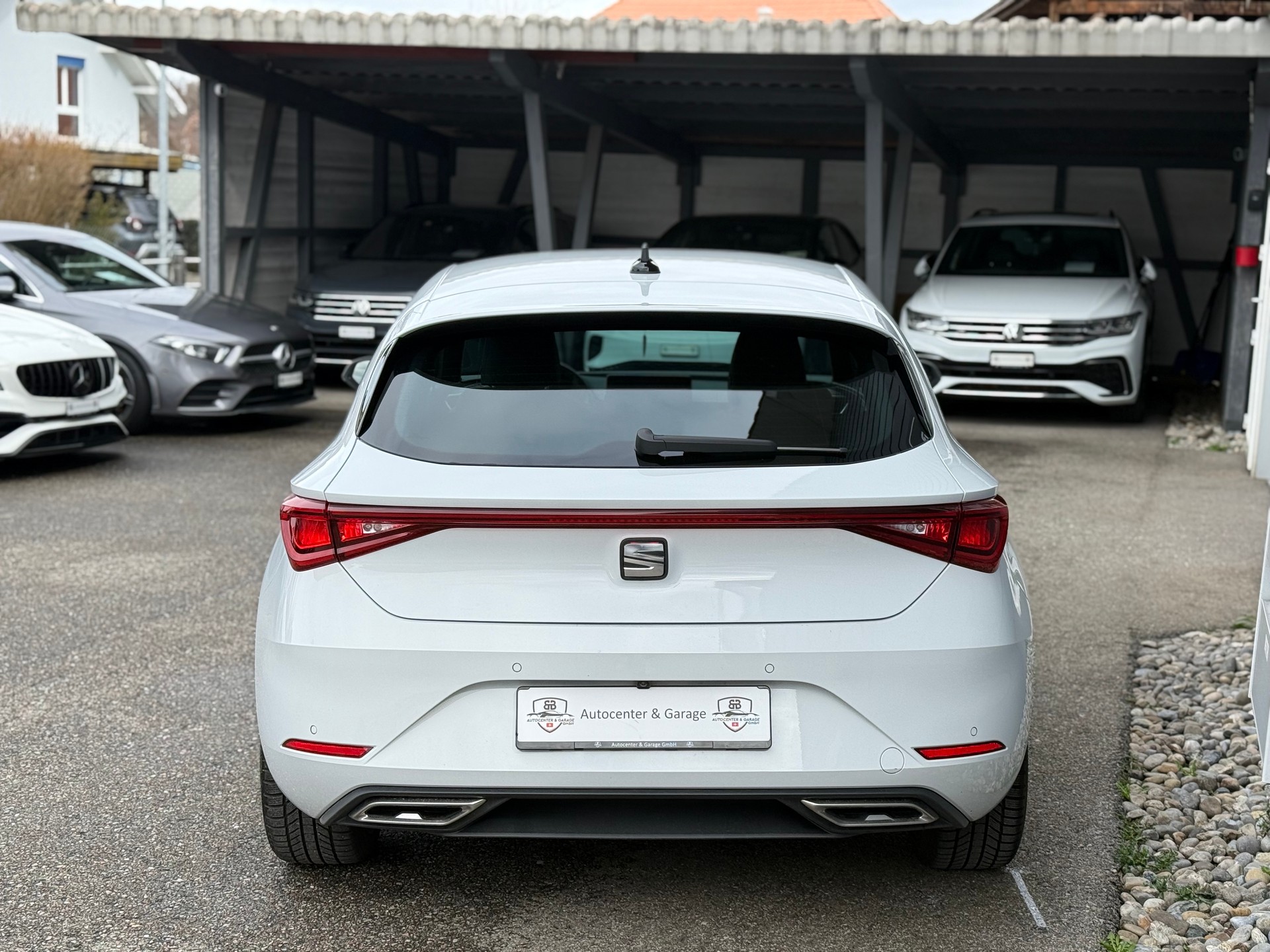SEAT Leon 1.5 eTSI mHEV DSG FR °° 5 Jahre / 100'000 KM Garantie °°-image-6