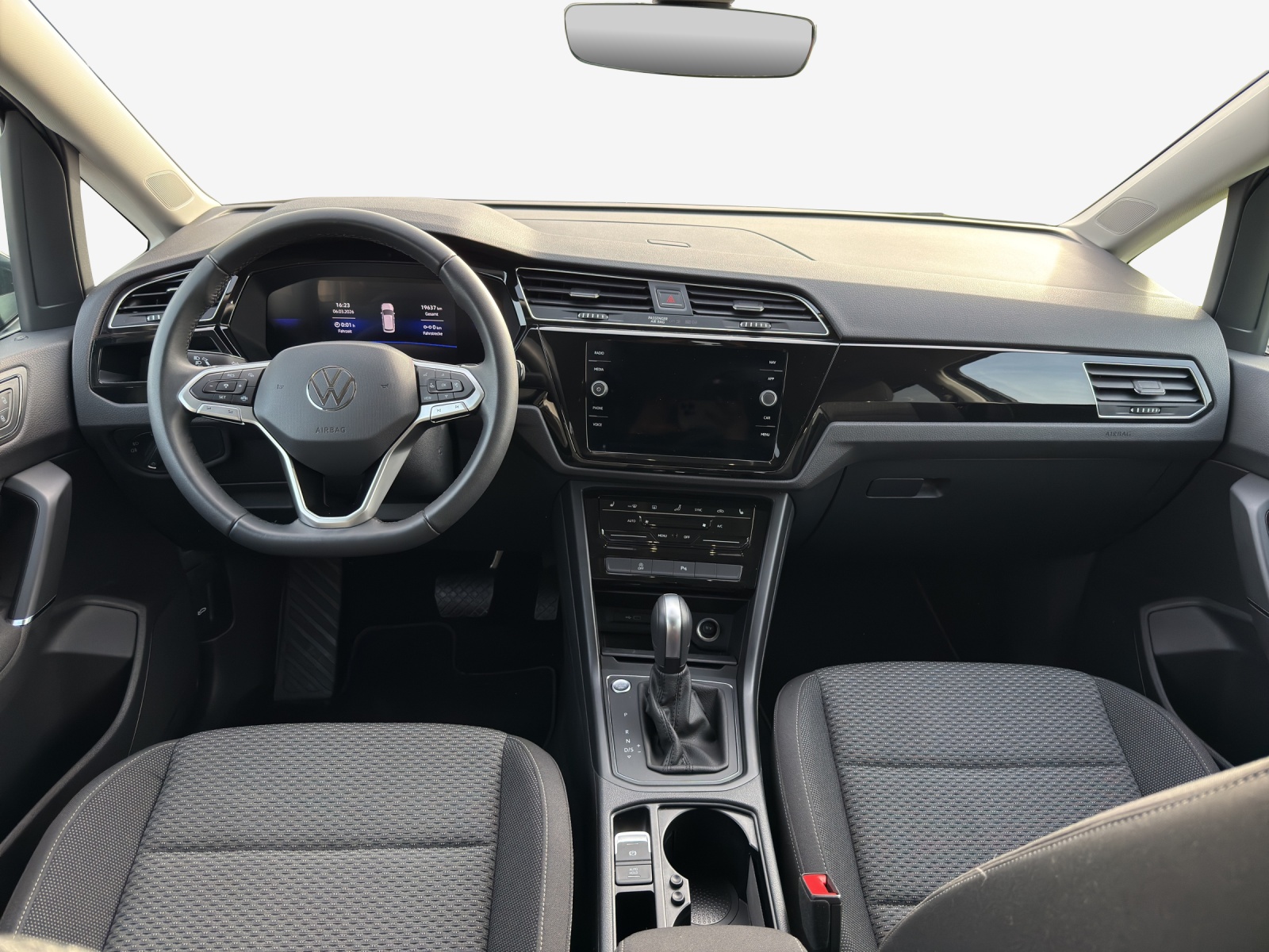 VW Touran 1.5 TSI EVO Comfortline DSG-image-8