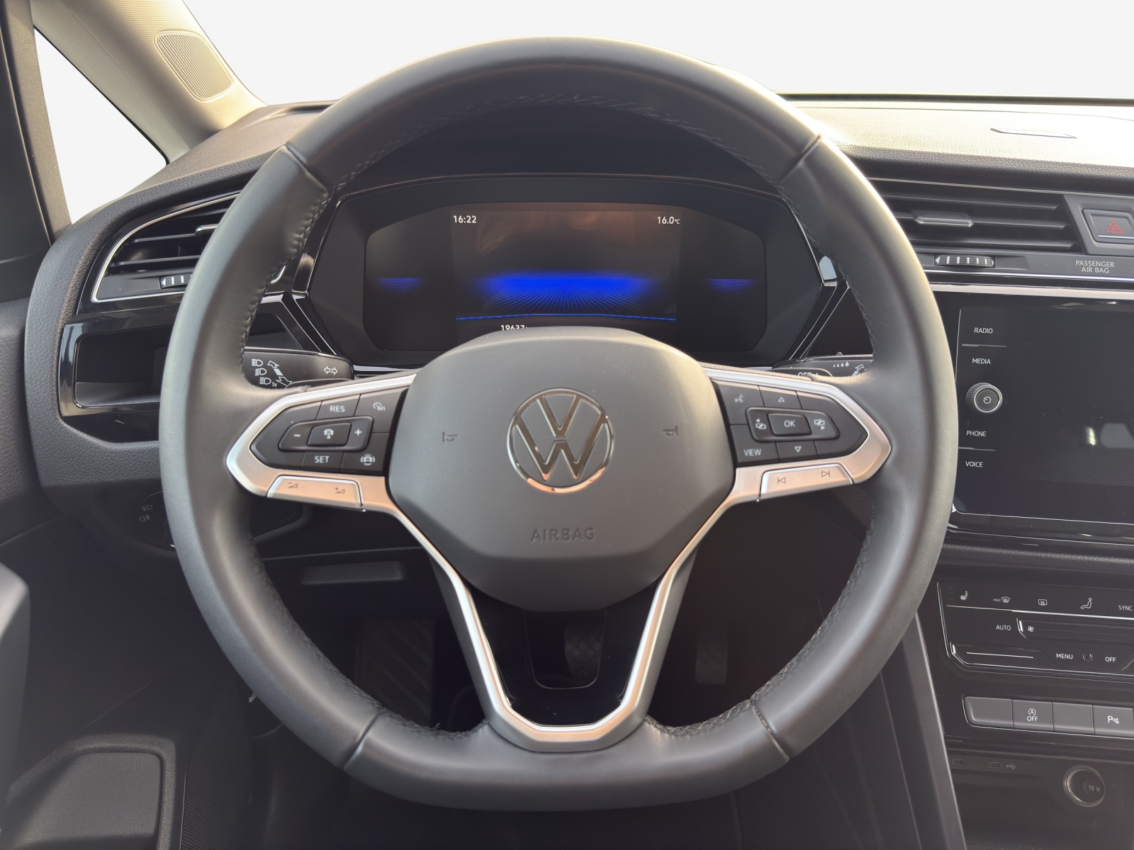 VW Touran 1.5 TSI EVO Comfortline DSG-image-9