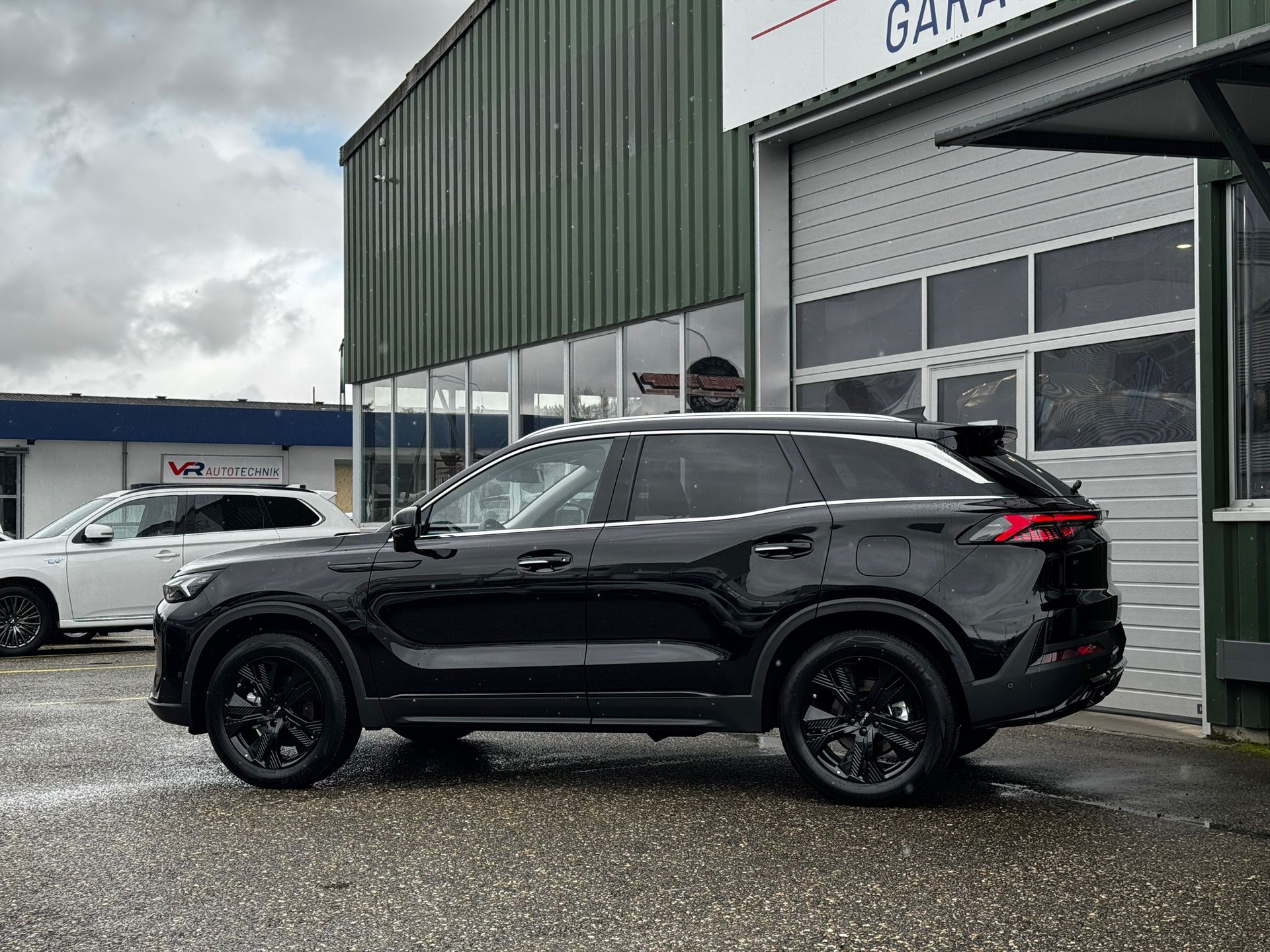 BAIC X7 1.5 Luxury-showroom-element-3