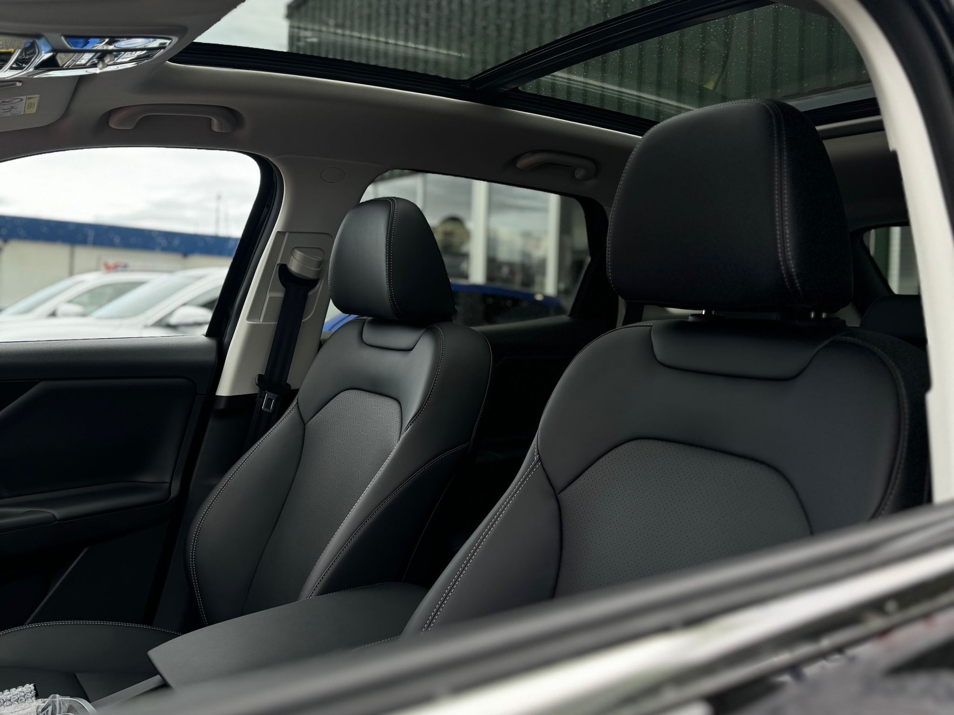 BAIC X7 1.5 Luxury-image-15
