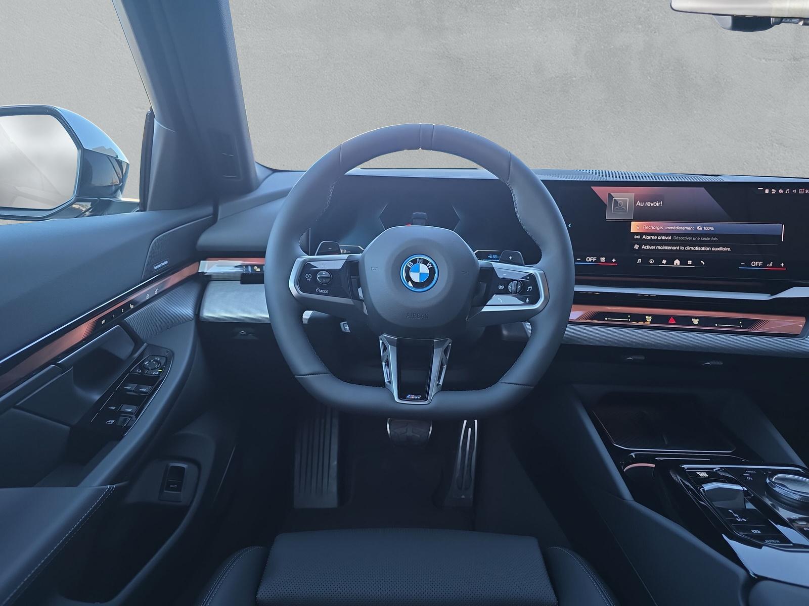 BMW 550e xDrive M Sport Pro-image-15